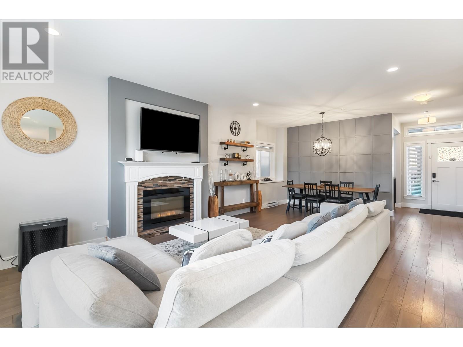 23942 Kanaka Way, Maple Ridge, British Columbia  V2W 0H7 - Photo 15 - R2961524