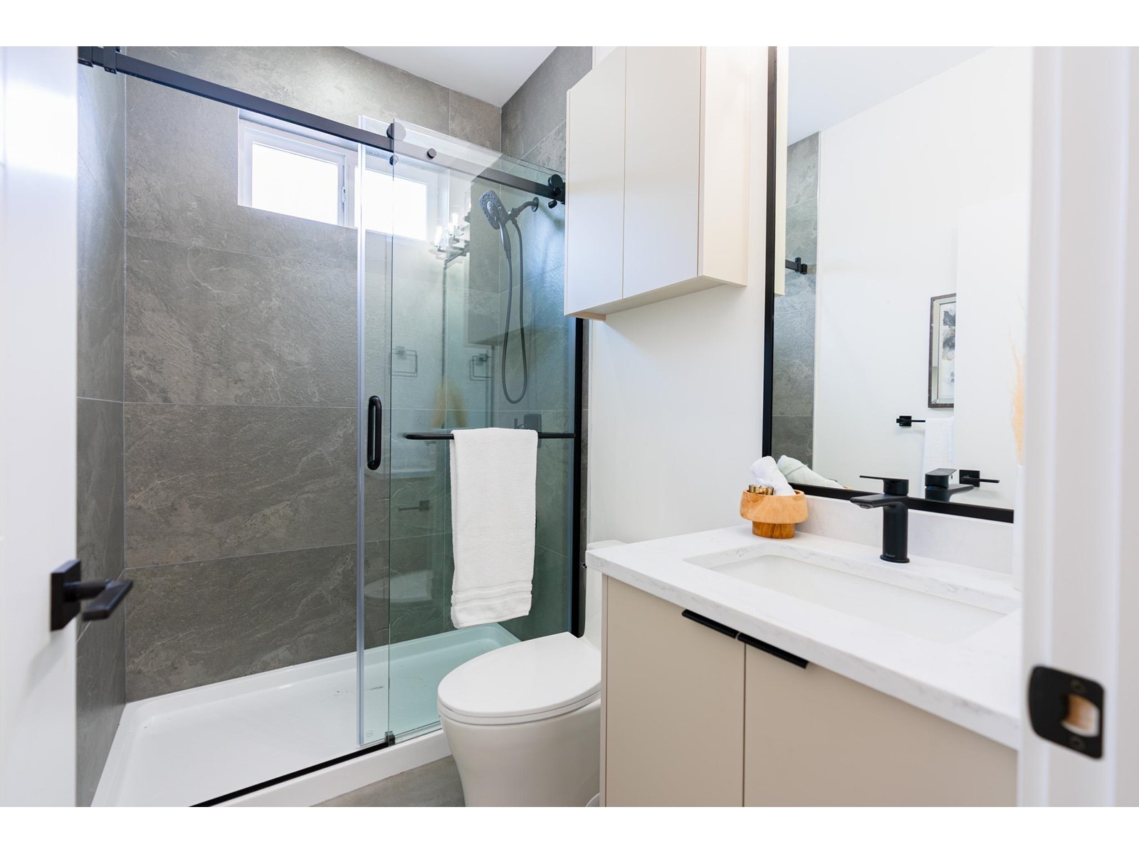 14446 60th Avenue, Surrey, British Columbia  V3S 1R3 - Photo 24 - R2967563