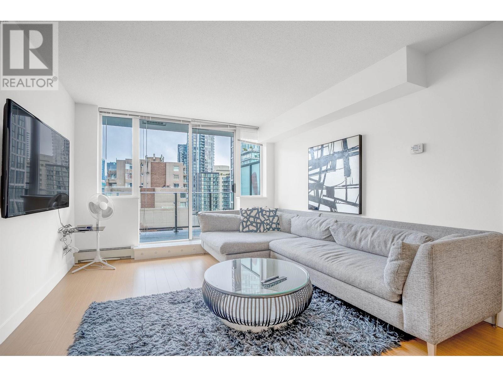 702 1325 ROLSTON STREET, vancouver, British Columbia