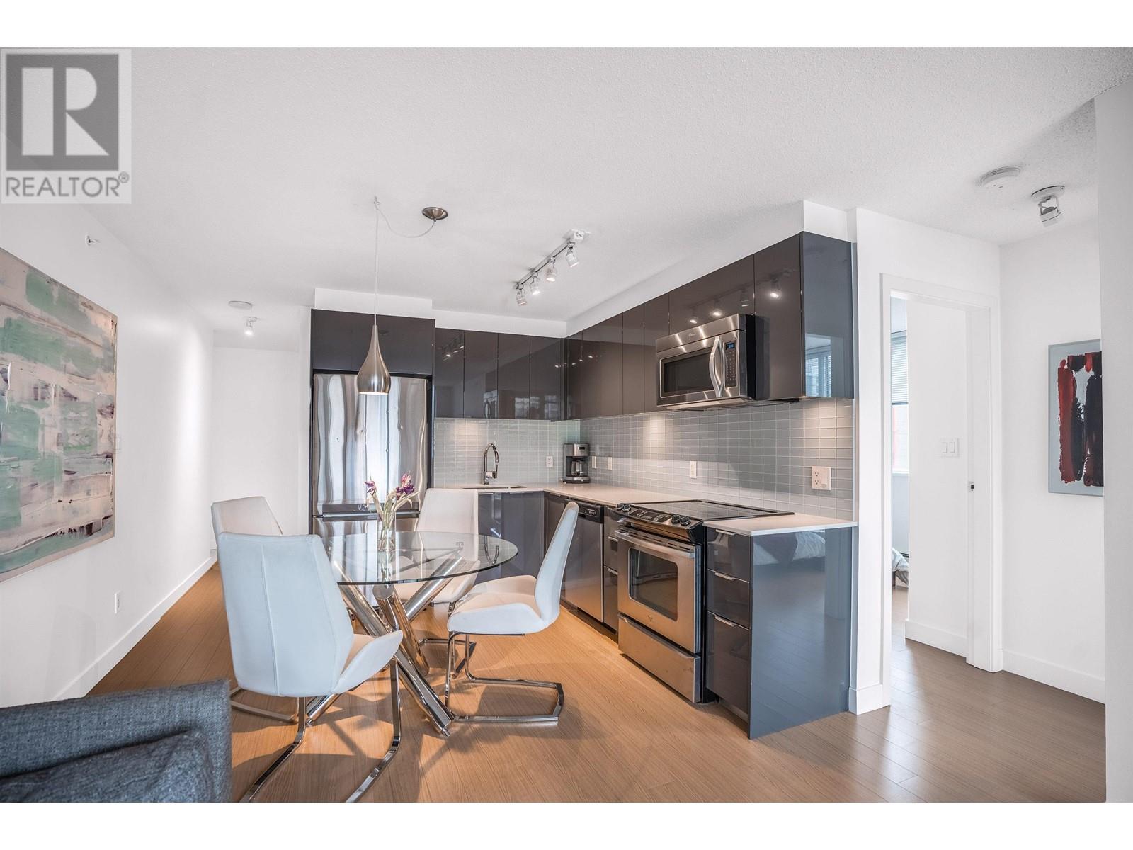 702 1325 Rolston Street, Vancouver, British Columbia  V6B 0M2 - Photo 4 - R2967054
