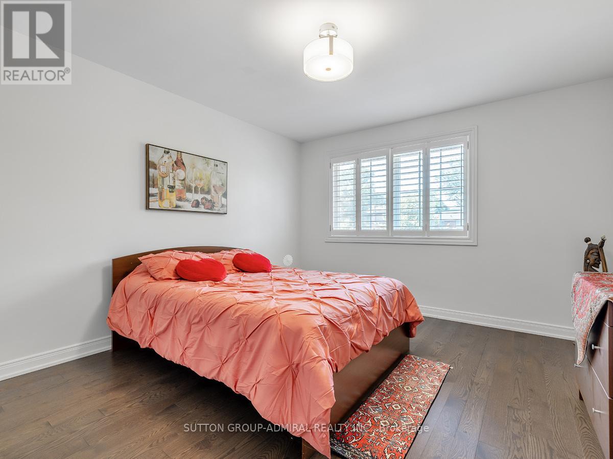 19 Nevada Avenue, Toronto, Ontario  M2M 3N9 - Photo 16 - C11977005