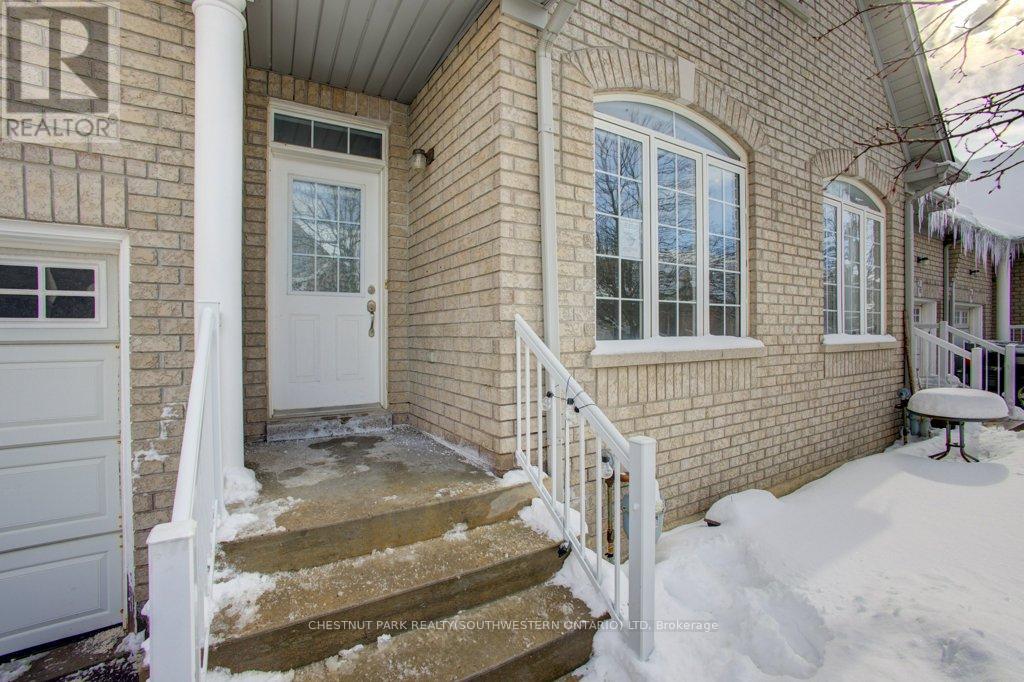 27 - 19 Niagara Drive, Oshawa, Ontario  L1G 8G2 - Photo 3 - E11977019