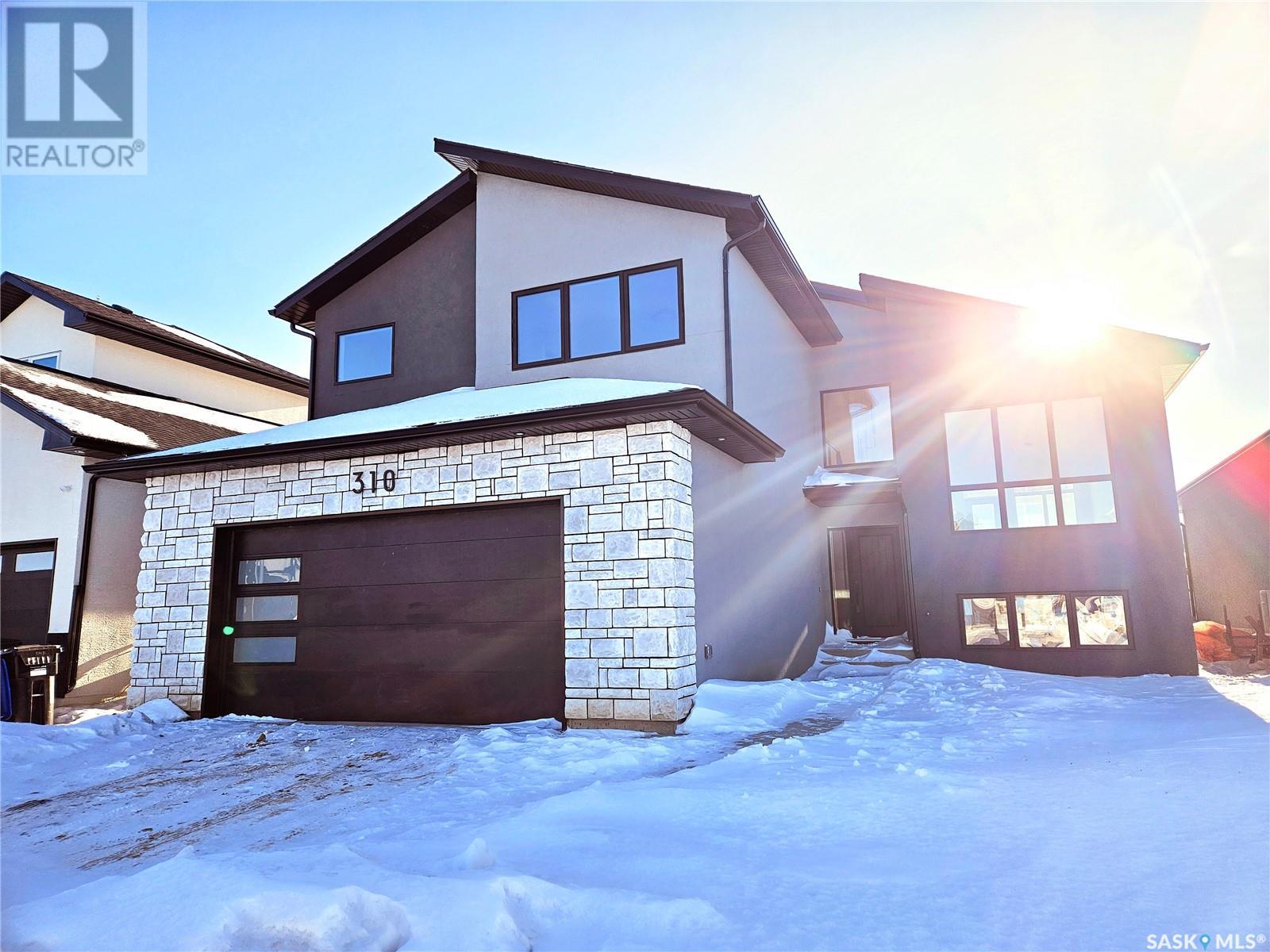 Property at 310 Flynn MANOR image 1