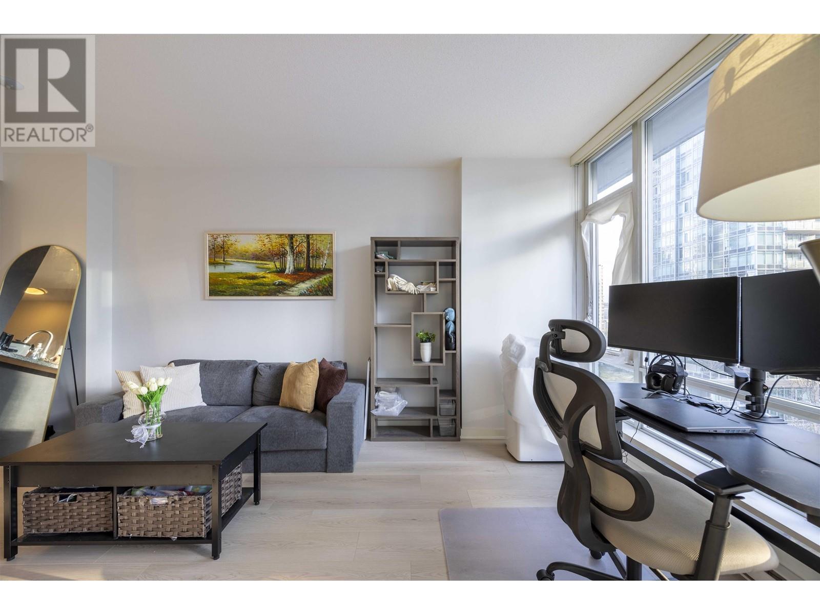 Listing Picture 7 of 25 : 808 833 HOMER STREET, Vancouver / 溫哥華 - 魯藝地產 Yvonne Lu Group - MLS Medallion Club Member