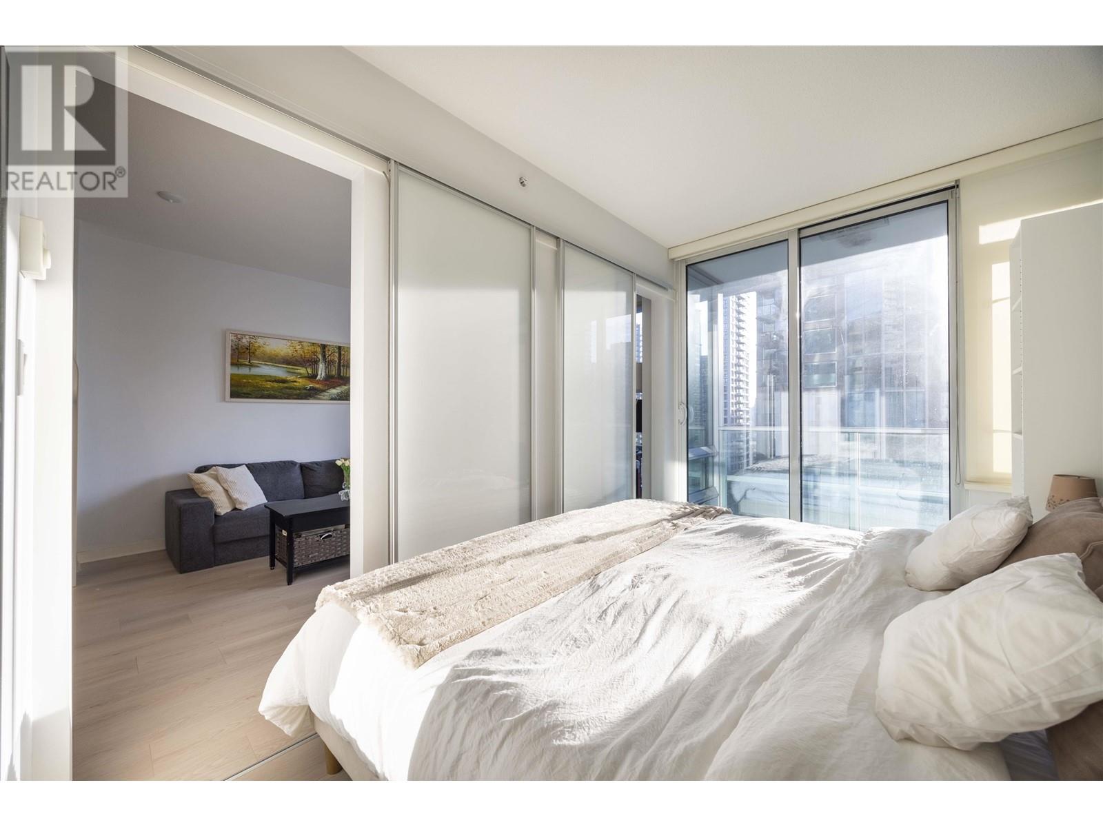 Listing Picture 12 of 25 : 808 833 HOMER STREET, Vancouver / 溫哥華 - 魯藝地產 Yvonne Lu Group - MLS Medallion Club Member