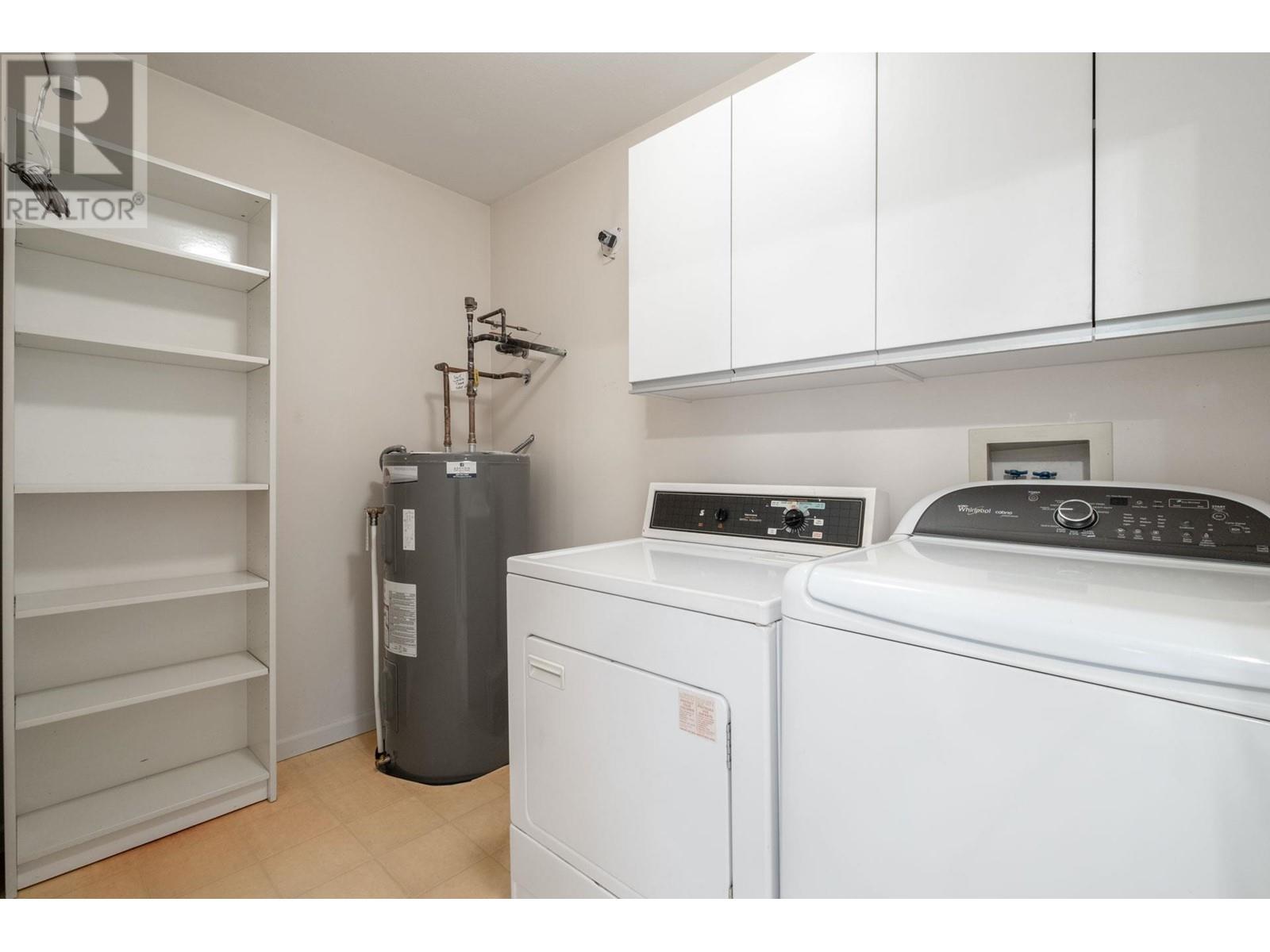 Listing Picture 20 of 27 : 216 7600 MOFFATT ROAD, Richmond / 烈治文 - 魯藝地產 Yvonne Lu Group - MLS Medallion Club Member