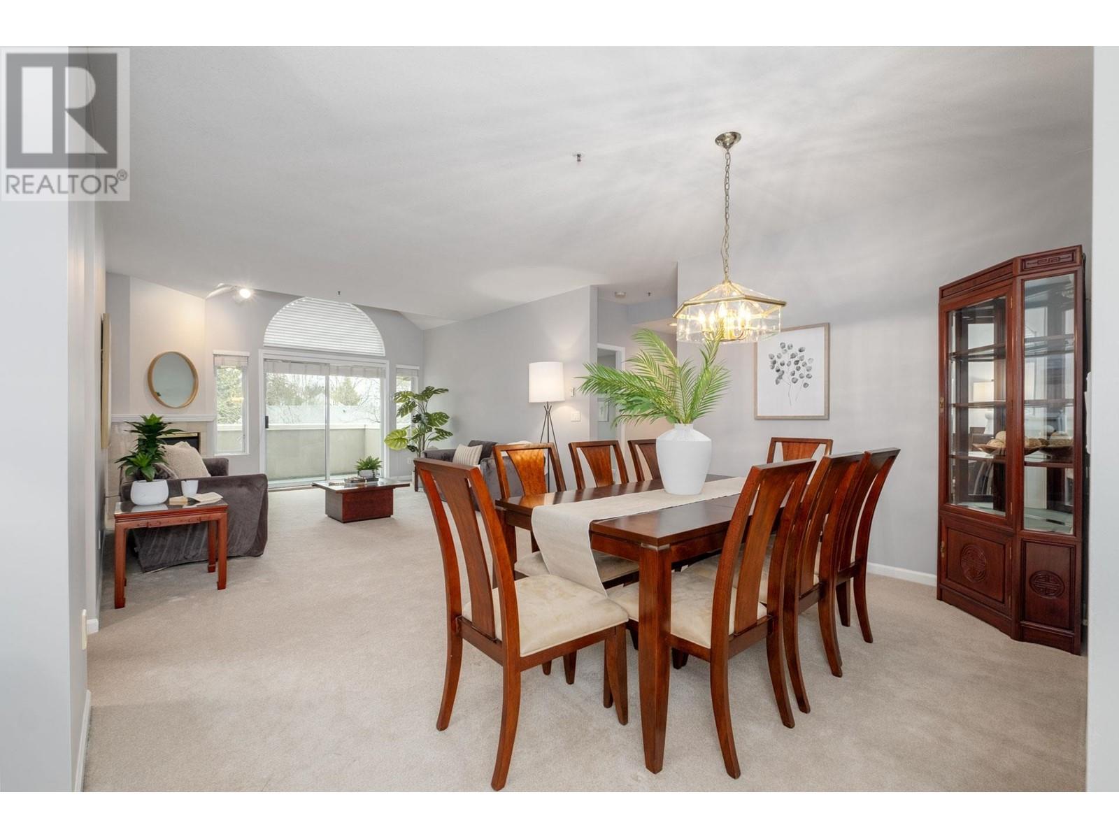 Listing Picture 6 of 27 : 216 7600 MOFFATT ROAD, Richmond / 烈治文 - 魯藝地產 Yvonne Lu Group - MLS Medallion Club Member