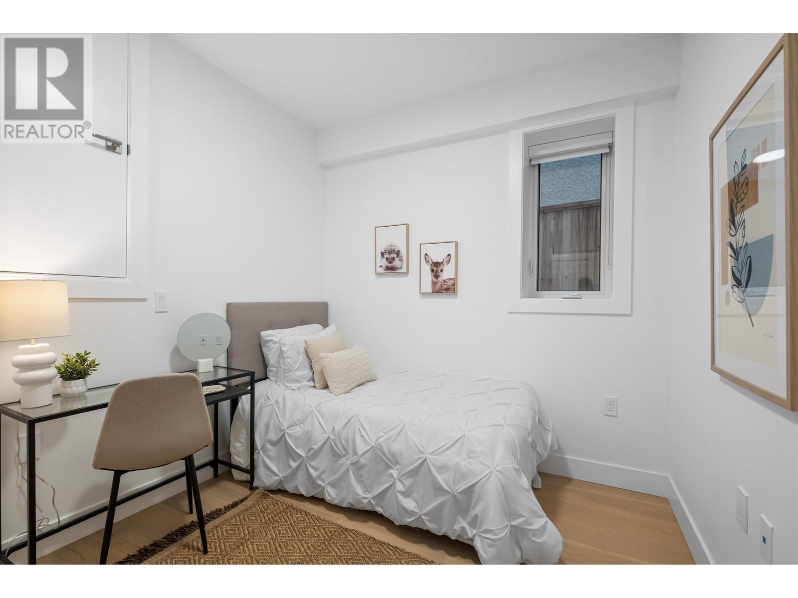 Listing Picture 16 of 22 : 2018 E 6TH AVENUE, Vancouver / 溫哥華 - 魯藝地產 Yvonne Lu Group - MLS Medallion Club Member