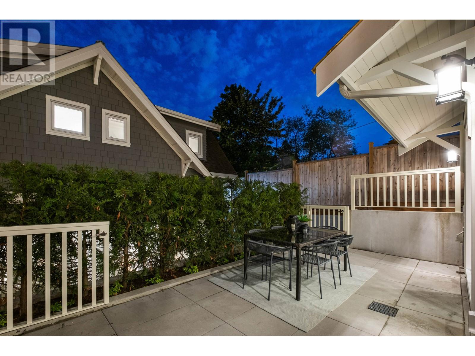 Listing Picture 20 of 22 : 2018 E 6TH AVENUE, Vancouver / 溫哥華 - 魯藝地產 Yvonne Lu Group - MLS Medallion Club Member