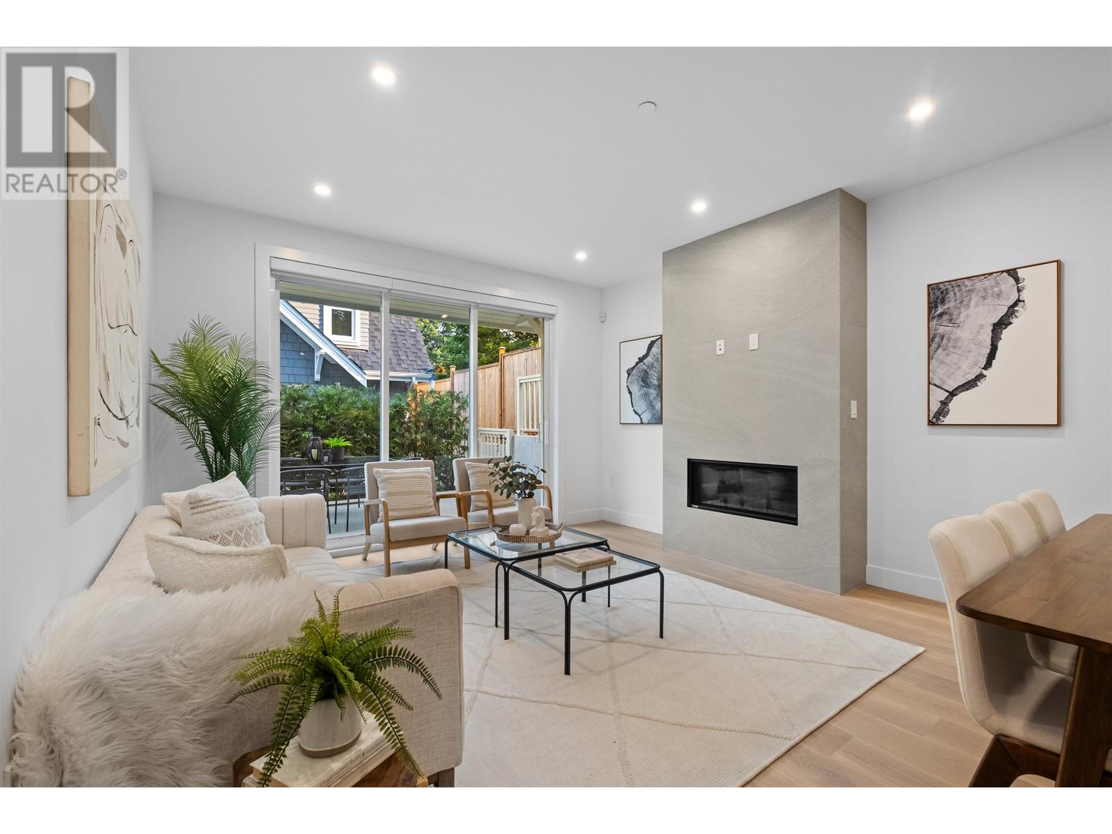 Listing Picture 5 of 22 : 2018 E 6TH AVENUE, Vancouver / 溫哥華 - 魯藝地產 Yvonne Lu Group - MLS Medallion Club Member