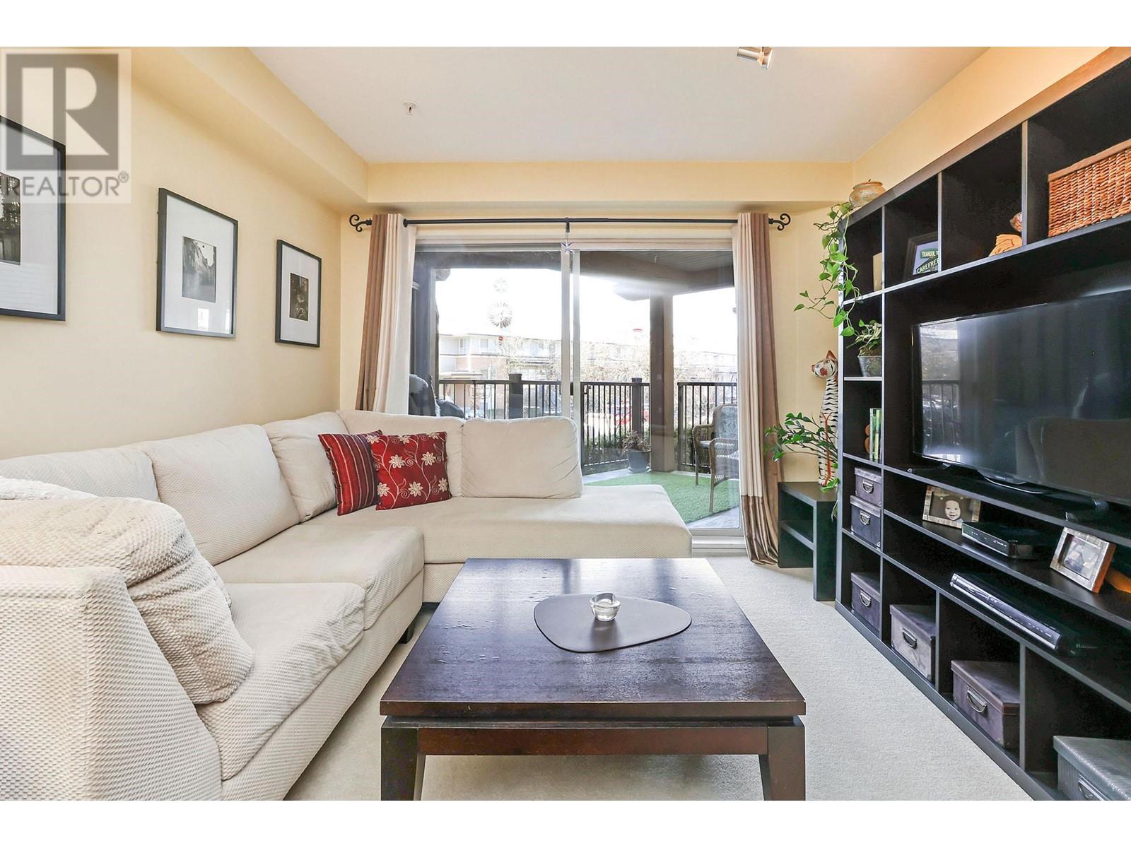 209 300 Klahanie Drive, Port Moody, British Columbia  V3H 5K8 - Photo 3 - R2967616