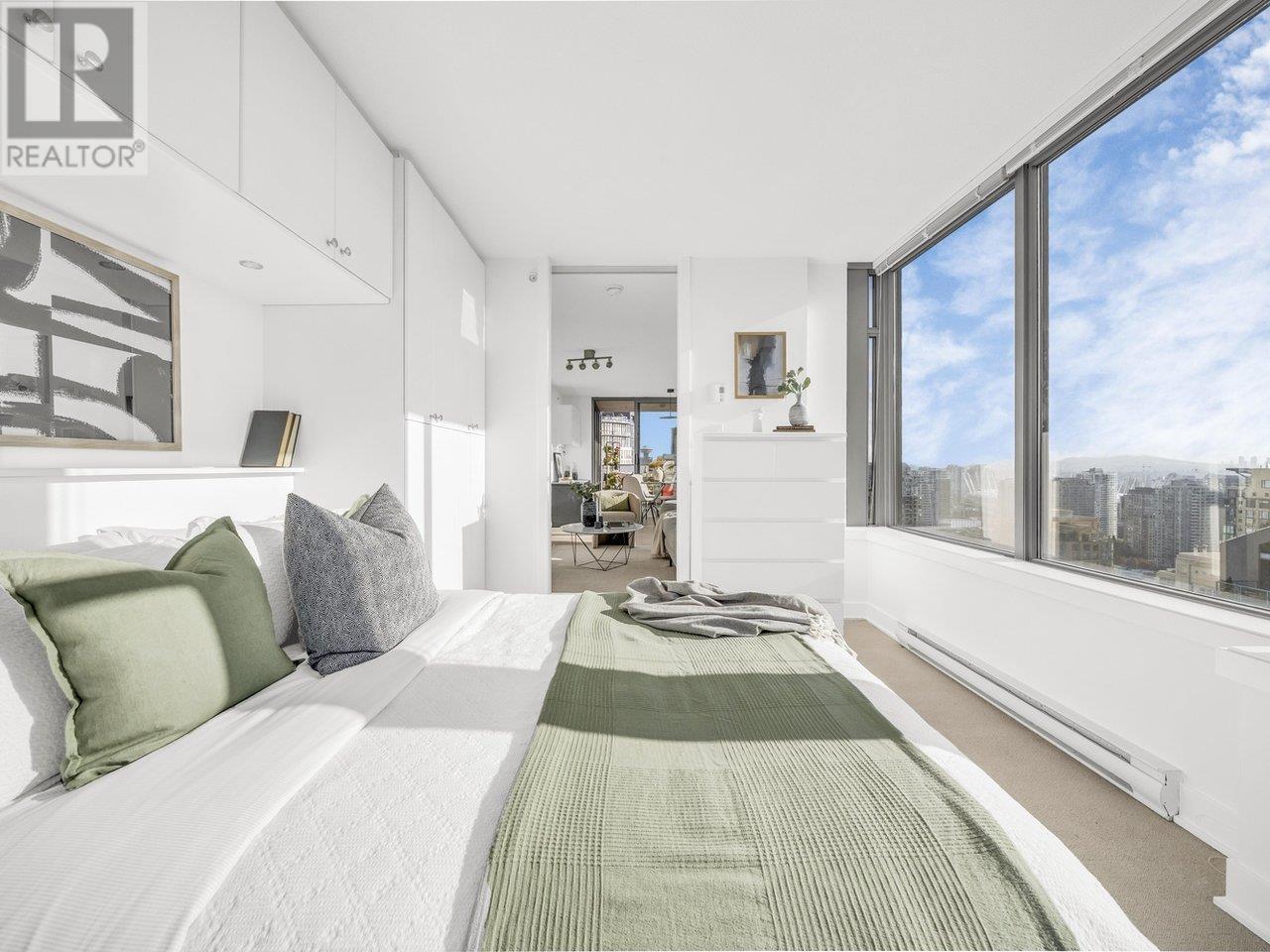 Listing Picture 20 of 40 : 3202 1255 SEYMOUR STREET, Vancouver / 溫哥華 - 魯藝地產 Yvonne Lu Group - MLS Medallion Club Member