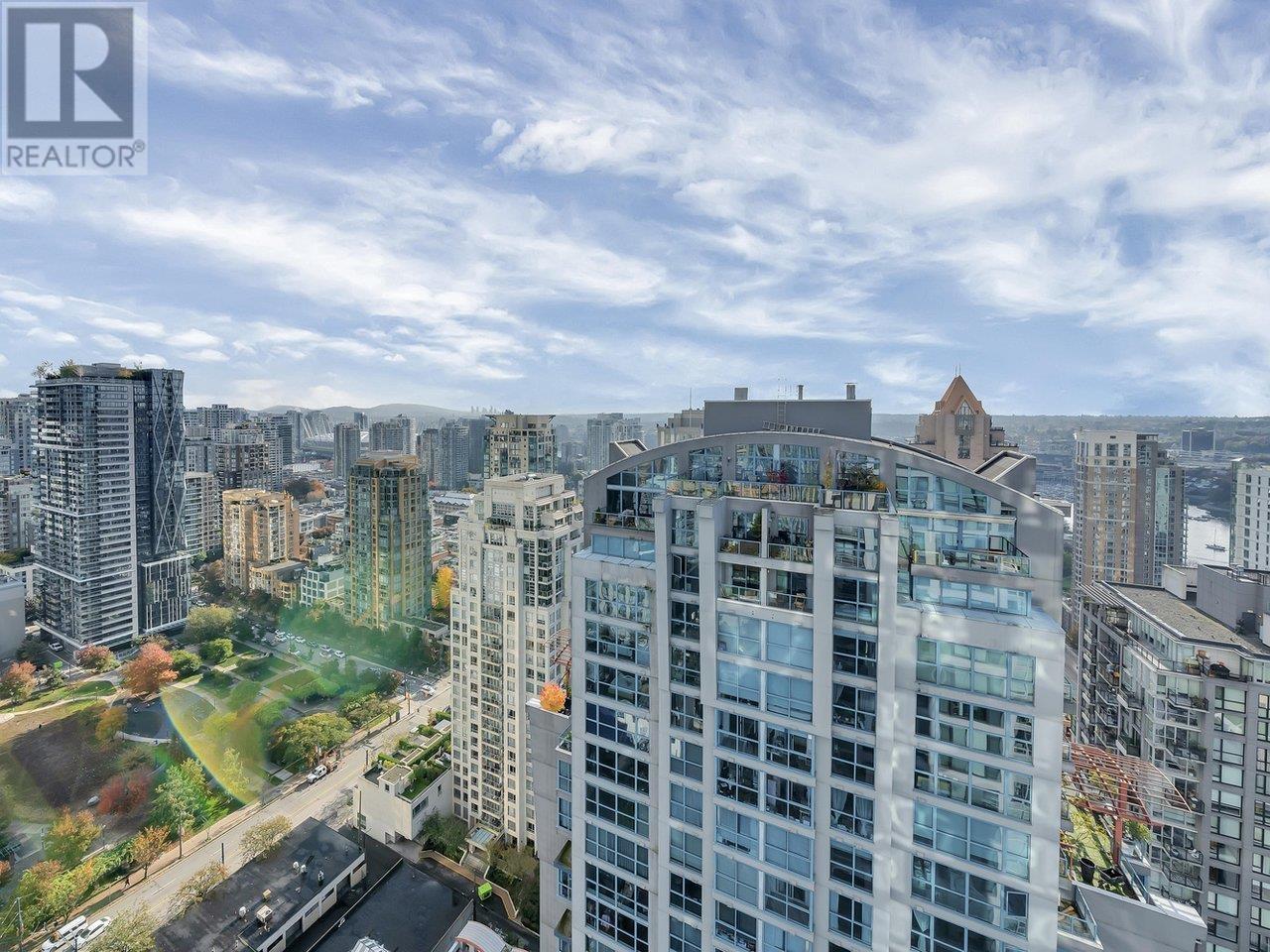 Listing Picture 27 of 40 : 3202 1255 SEYMOUR STREET, Vancouver / 溫哥華 - 魯藝地產 Yvonne Lu Group - MLS Medallion Club Member