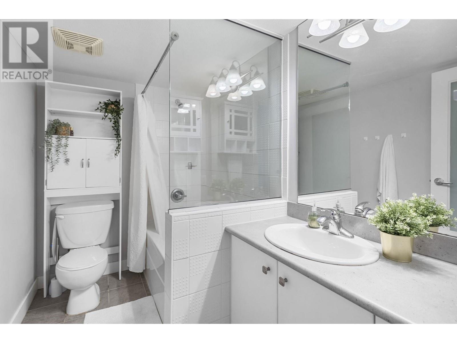 Listing Picture 14 of 24 : 307 2525 BLENHEIM STREET, Vancouver / 溫哥華 - 魯藝地產 Yvonne Lu Group - MLS Medallion Club Member