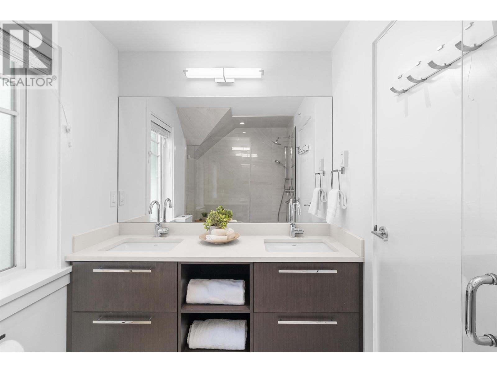 1507 W 59th Avenue, Vancouver, British Columbia  V6P 0H2 - Photo 14 - R2967674