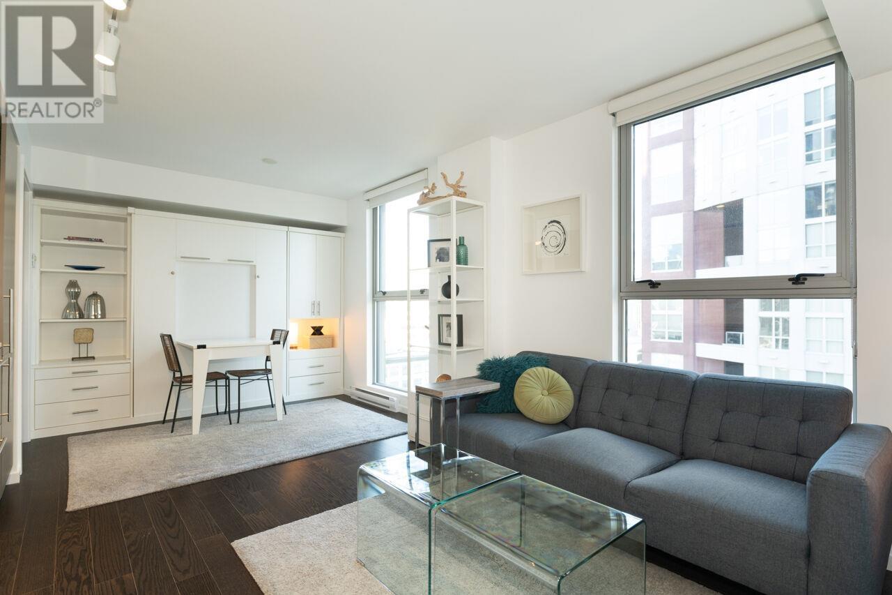 Listing Picture 15 of 27 : 1701 999 SEYMOUR STREET, Vancouver / 溫哥華 - 魯藝地產 Yvonne Lu Group - MLS Medallion Club Member