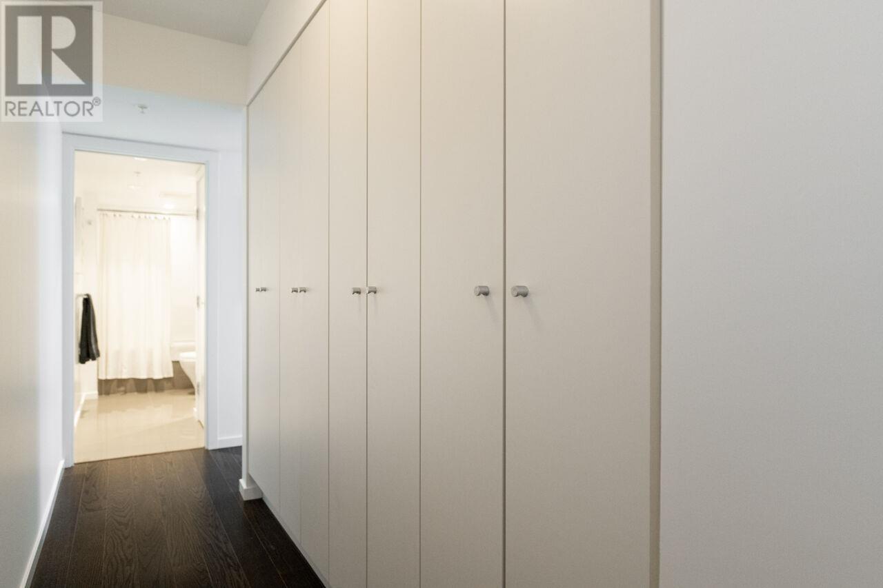 Listing Picture 20 of 27 : 1701 999 SEYMOUR STREET, Vancouver / 溫哥華 - 魯藝地產 Yvonne Lu Group - MLS Medallion Club Member