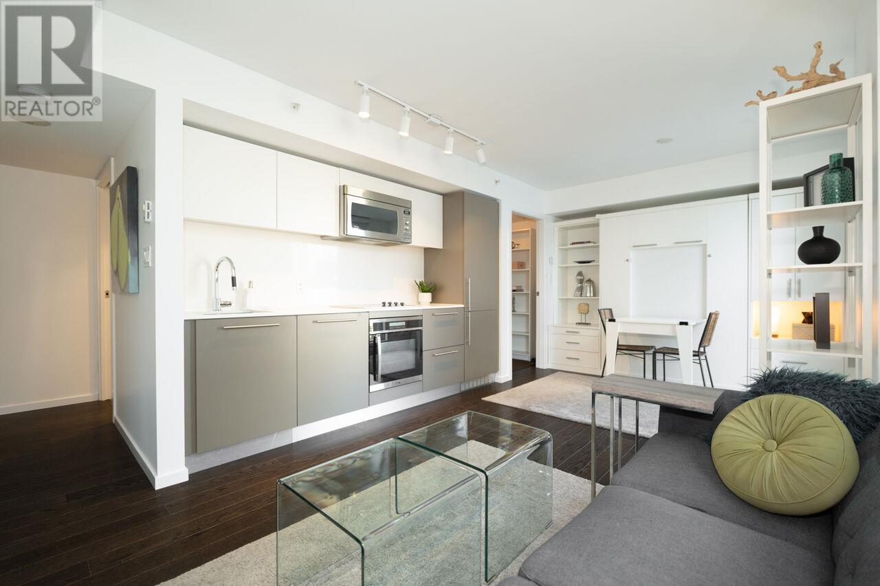 Listing Picture 5 of 27 : 1701 999 SEYMOUR STREET, Vancouver / 溫哥華 - 魯藝地產 Yvonne Lu Group - MLS Medallion Club Member