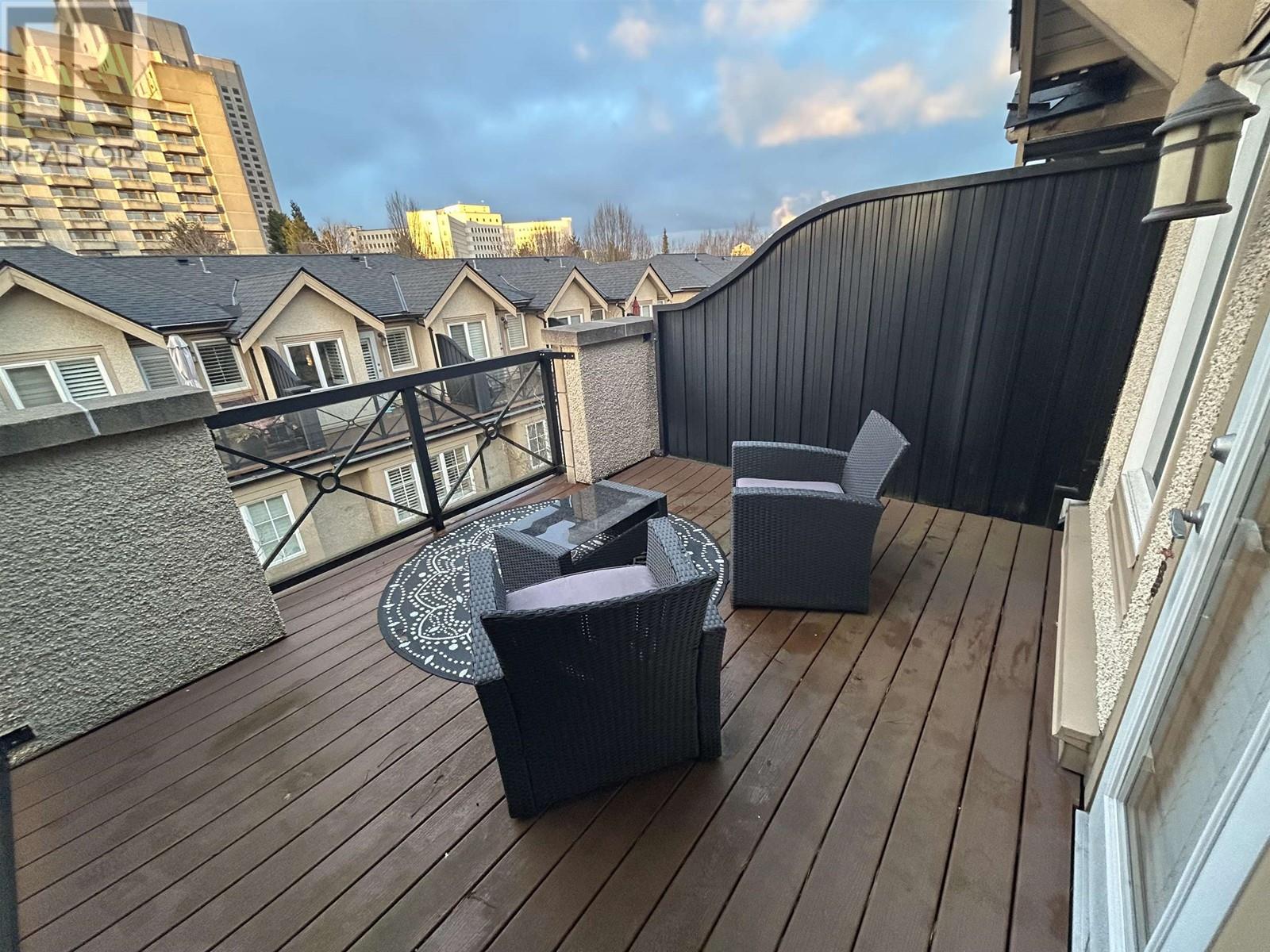 Listing Picture 22 of 28 : 2955 LAUREL STREET, Vancouver / 溫哥華 - 魯藝地產 Yvonne Lu Group - MLS Medallion Club Member