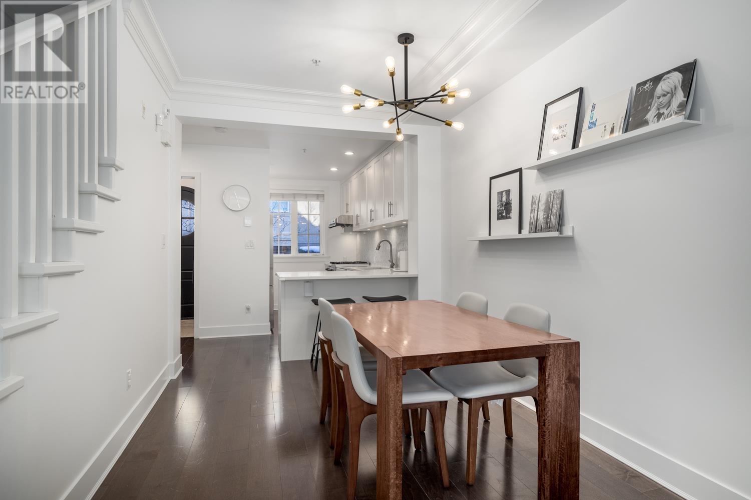 Listing Picture 7 of 28 : 2955 LAUREL STREET, Vancouver / 溫哥華 - 魯藝地產 Yvonne Lu Group - MLS Medallion Club Member