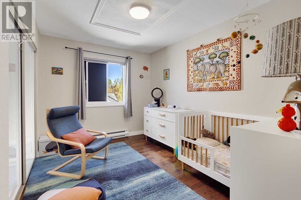 Listing Picture 19 of 25 : 88 W 16TH AVENUE, Vancouver / 溫哥華 - 魯藝地產 Yvonne Lu Group - MLS Medallion Club Member