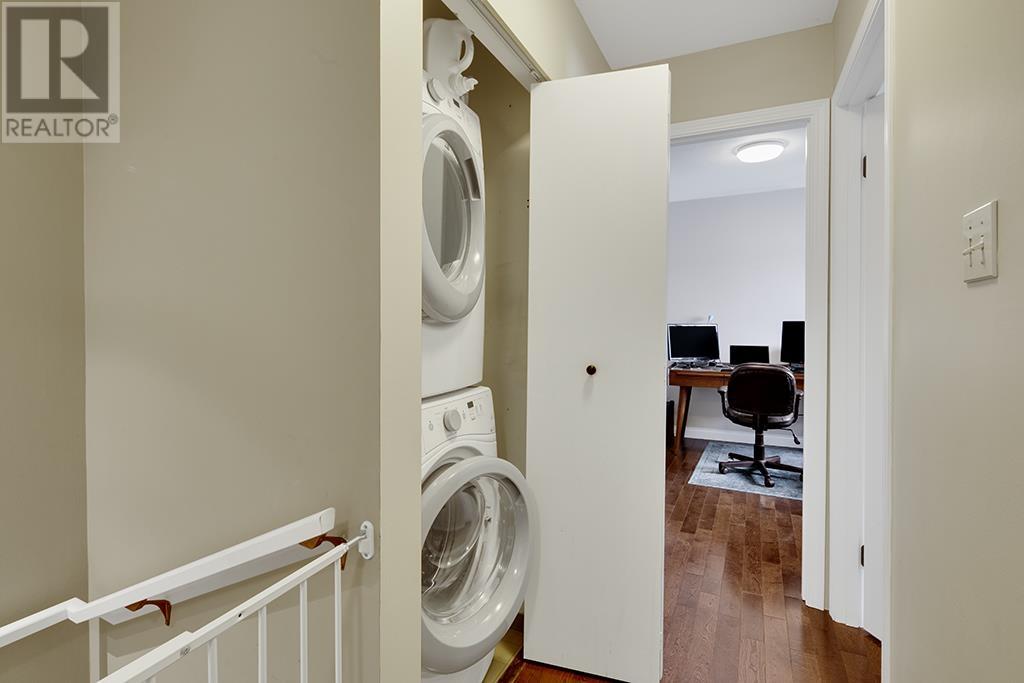 Listing Picture 22 of 25 : 88 W 16TH AVENUE, Vancouver / 溫哥華 - 魯藝地產 Yvonne Lu Group - MLS Medallion Club Member