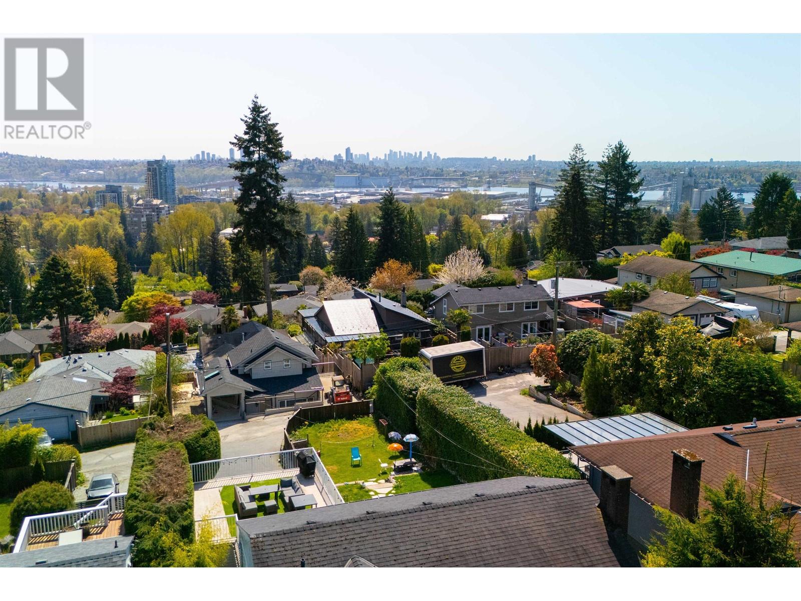 1059 Calverhall Street, North Vancouver, British Columbia  V7L 1Y4 - Photo 16 - R2967631
