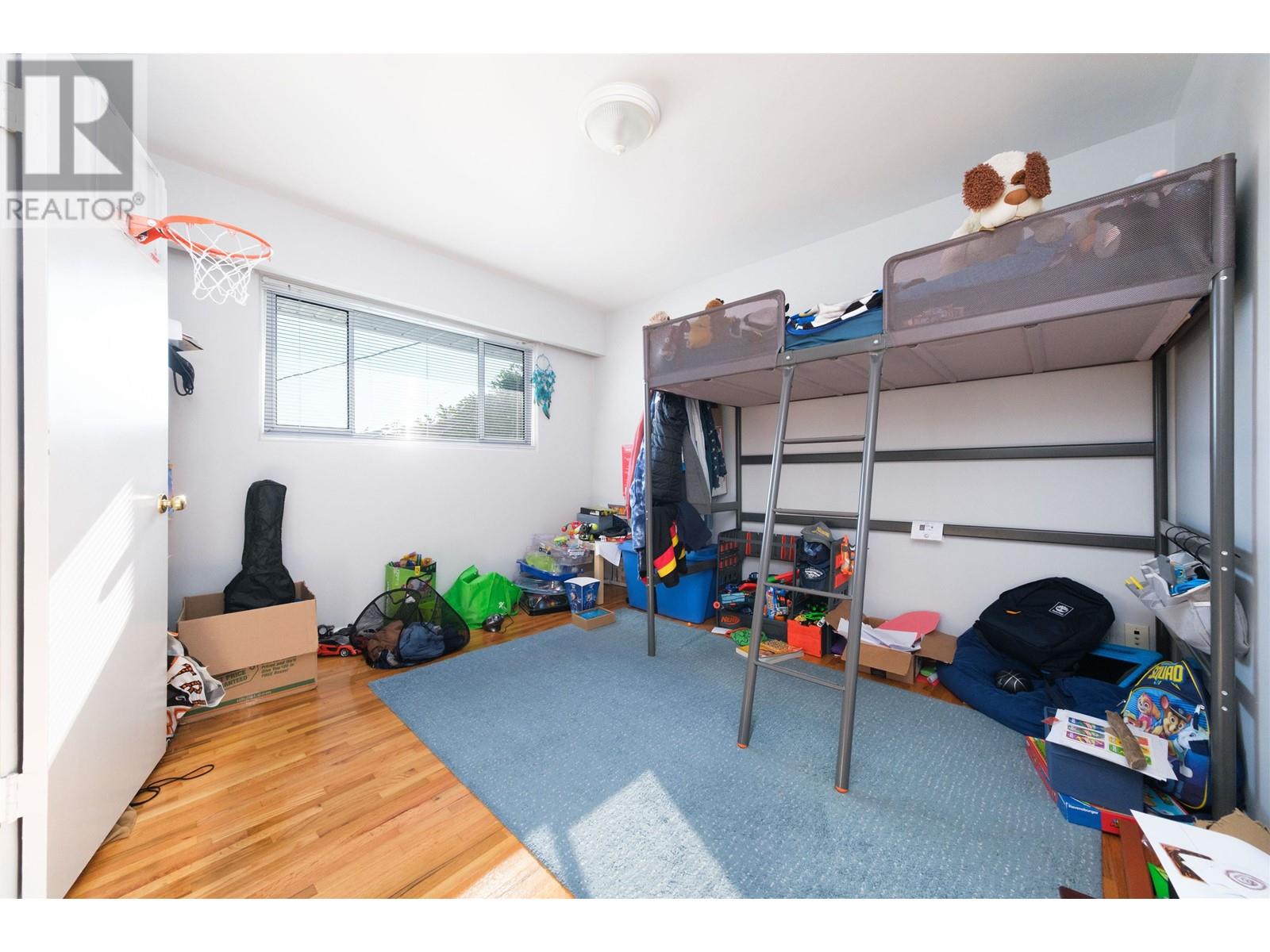 1059 Calverhall Street, North Vancouver, British Columbia  V7L 1Y4 - Photo 6 - R2967631