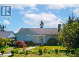 1059 CALVERHALL STREET, North Vancouver, British Columbia