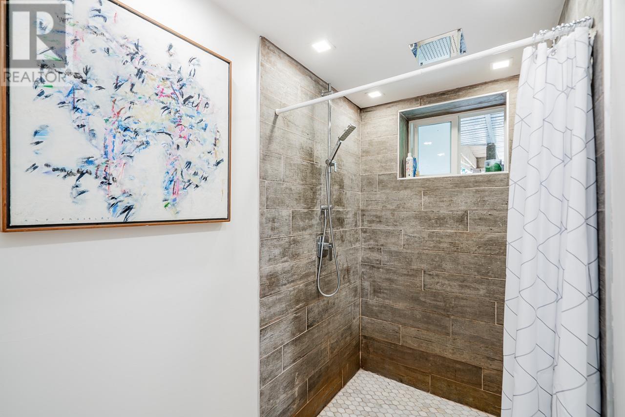 2250 Farrer Cove Place, Port Moody, British Columbia  V3H 5B6 - Photo 21 - R2967670