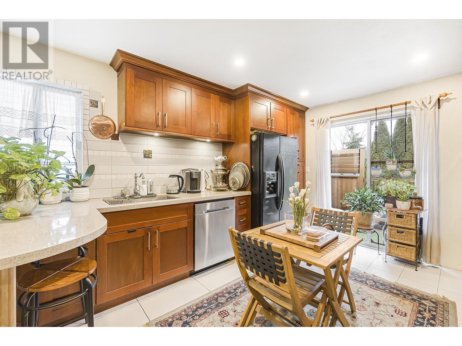 883 Nairn Court, North Vancouver, British Columbia  V7H 2S4 - Photo 14 - R2965255