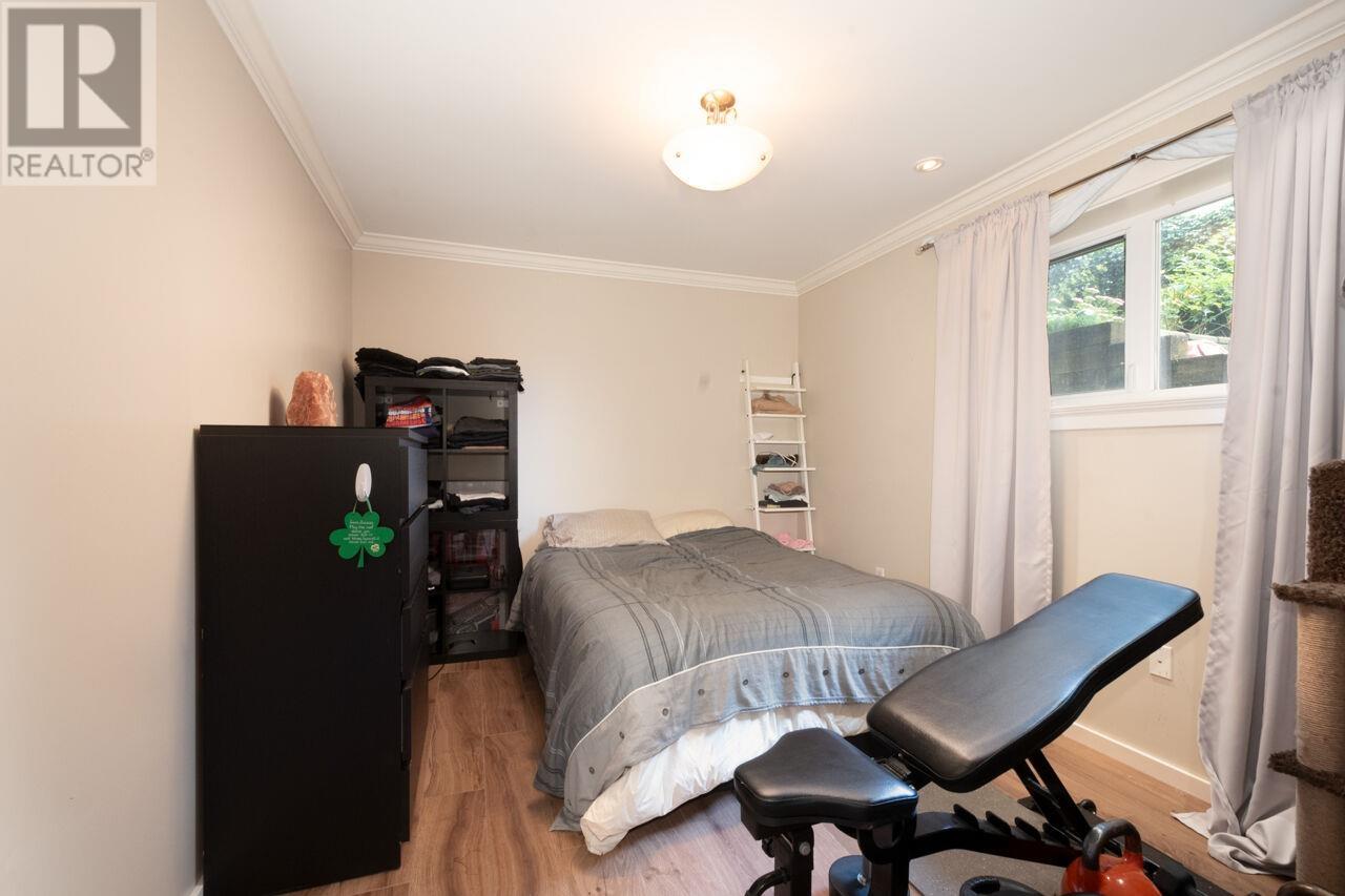 Listing Picture 30 of 40 : 2815 YALE STREET, Vancouver / 溫哥華 - 魯藝地產 Yvonne Lu Group - MLS Medallion Club Member