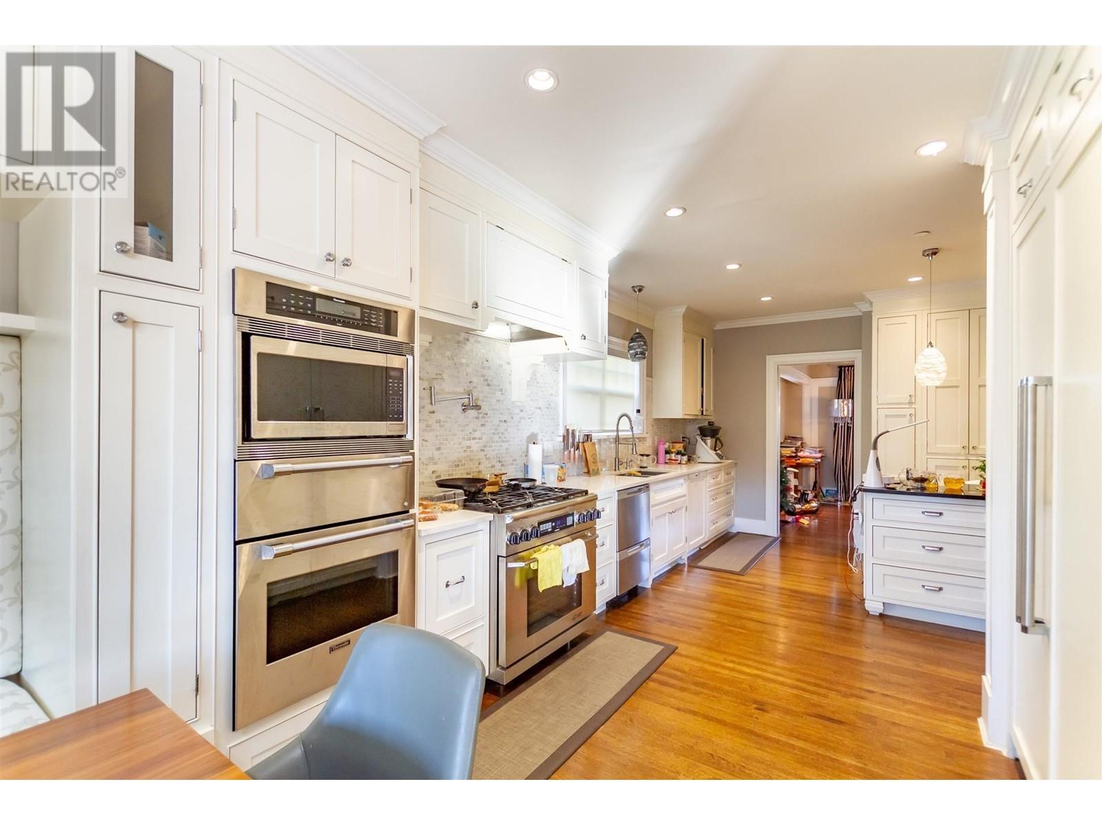 5987 Wiltshire Street, Vancouver, British Columbia  V6M 3L8 - Photo 1 - R2967686