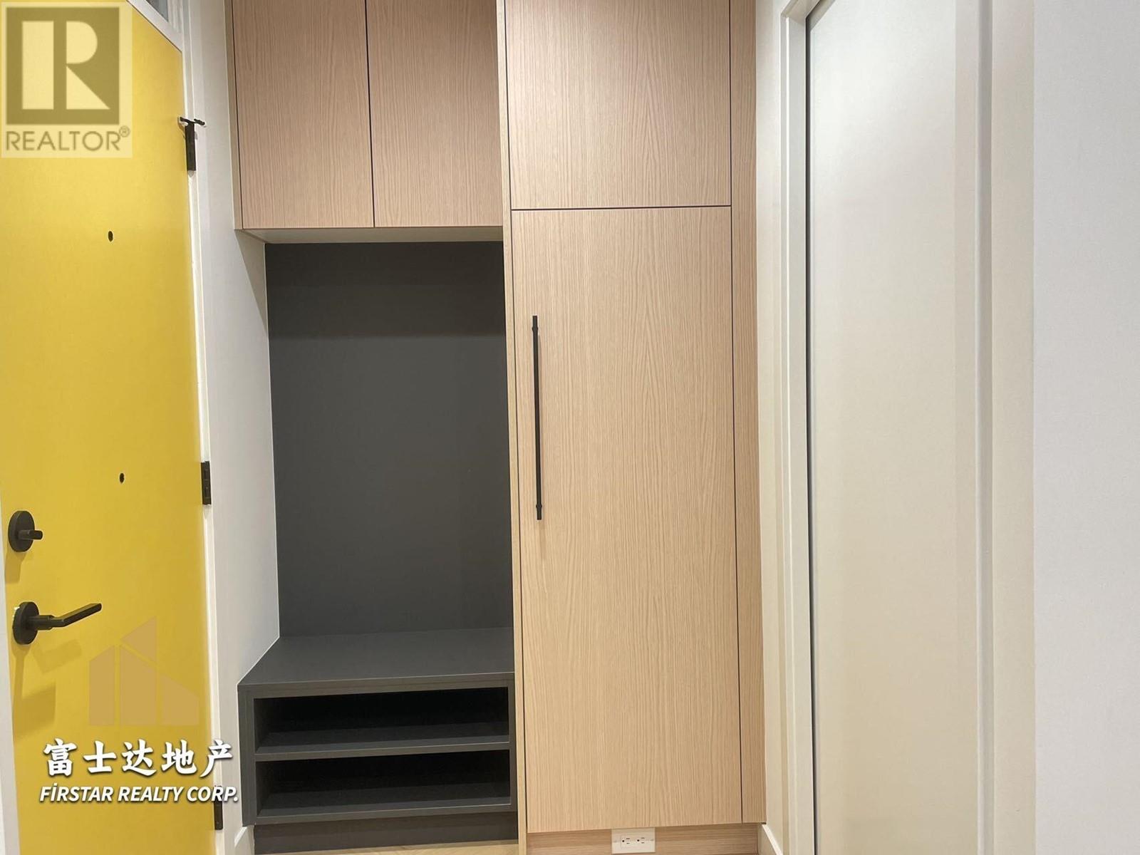 1x 6788 Oak Street, Vancouver, British Columbia  V6P 0L2 - Photo 13 - R2967700