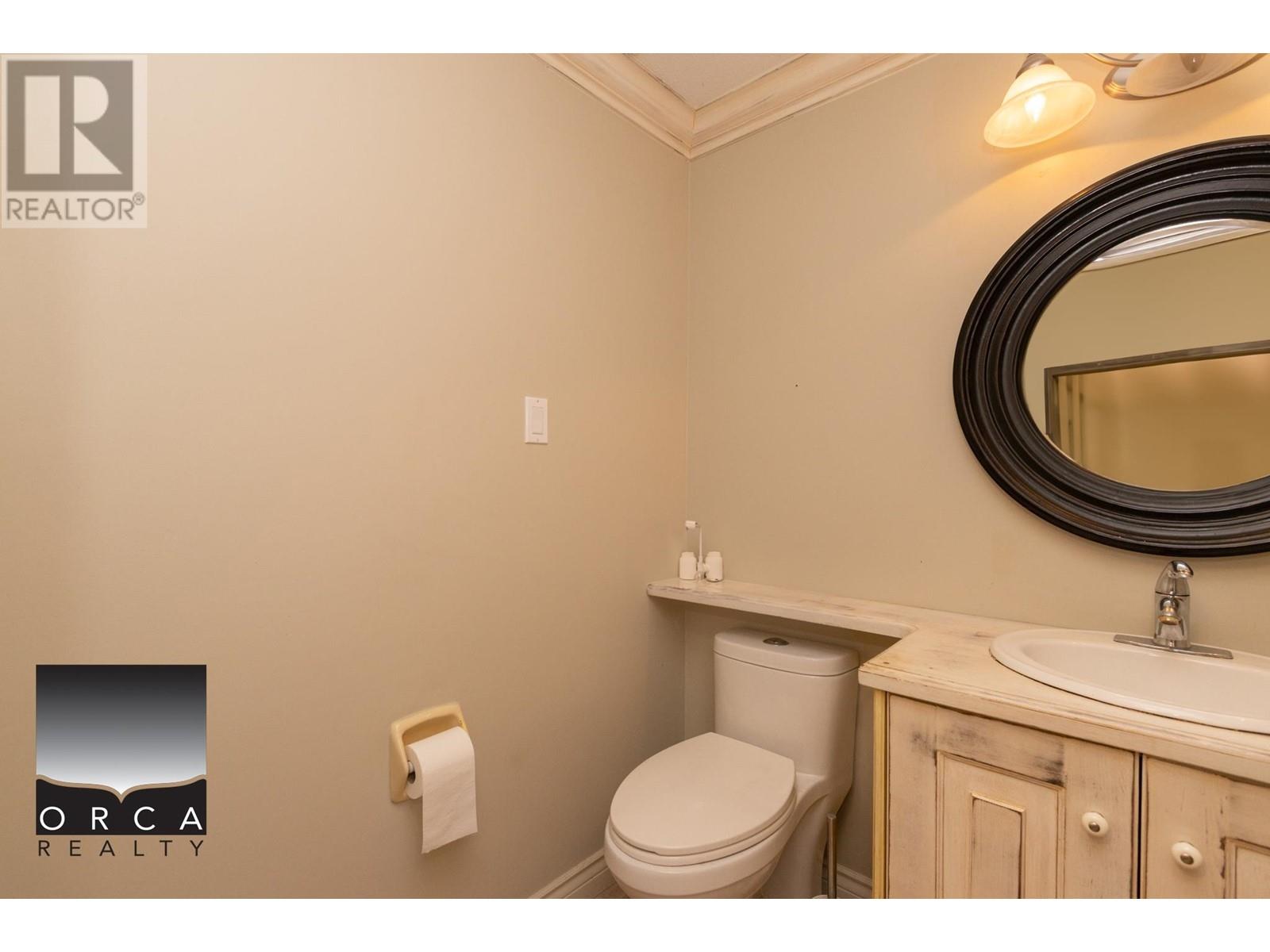 8640 Dakota Place, Richmond, British Columbia  V7C 4Y6 - Photo 9 - R2967704