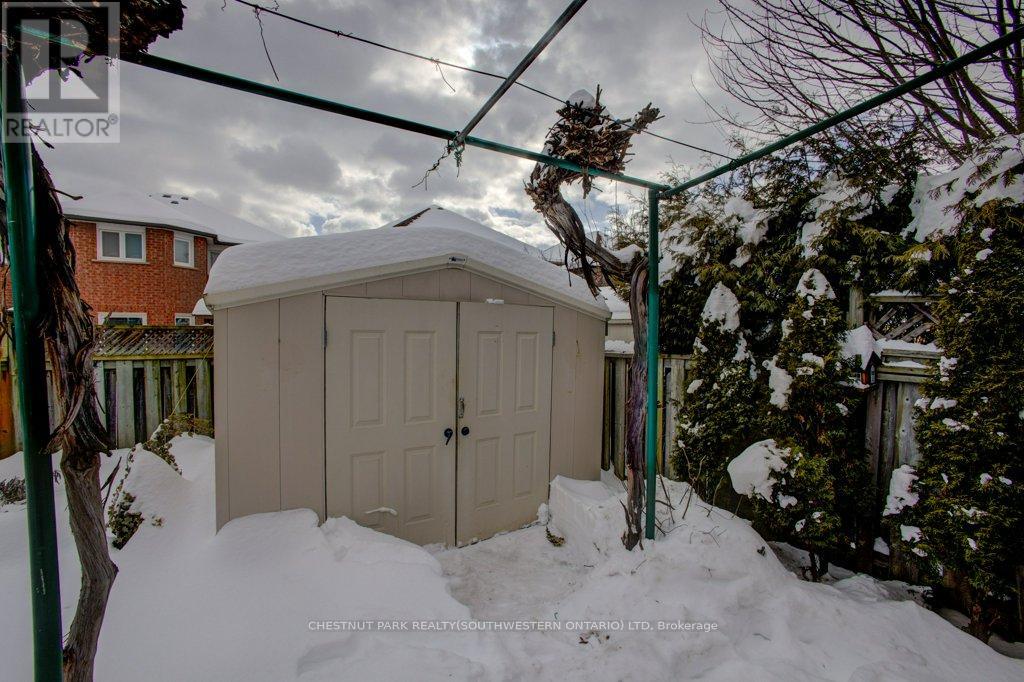 105 Veneto Drive, Vaughan, Ontario  L4L 8X5 - Photo 45 - N11977109