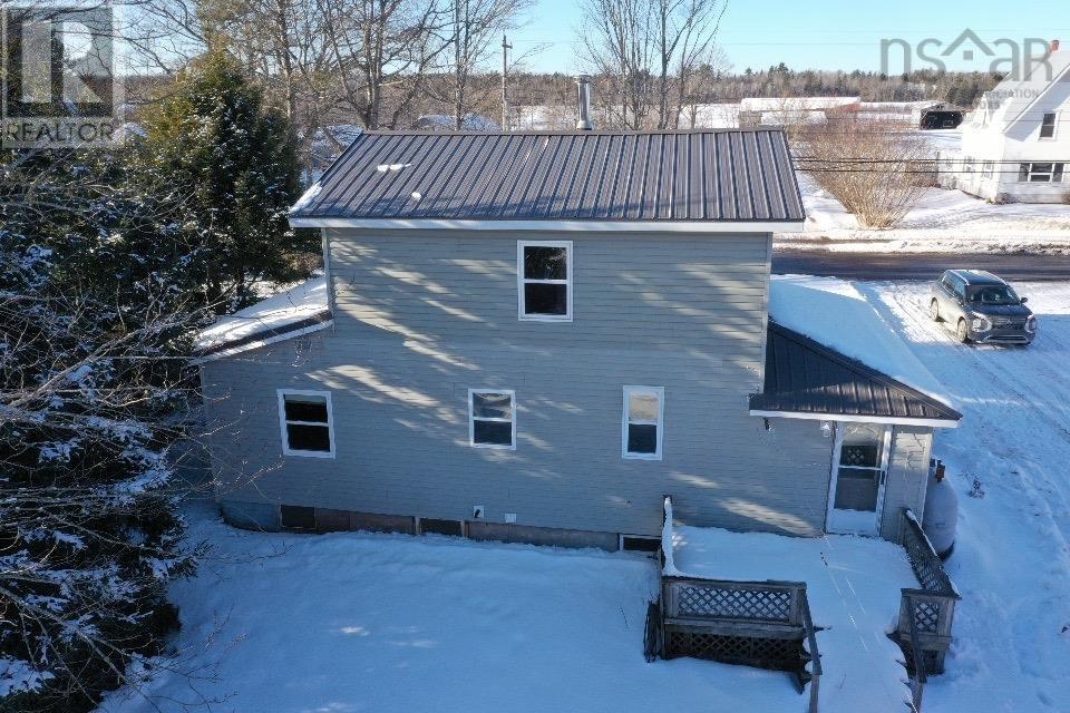 404 Lower Main Street, Oxford, Nova Scotia  B0M 1P0 - Photo 2 - 202503118