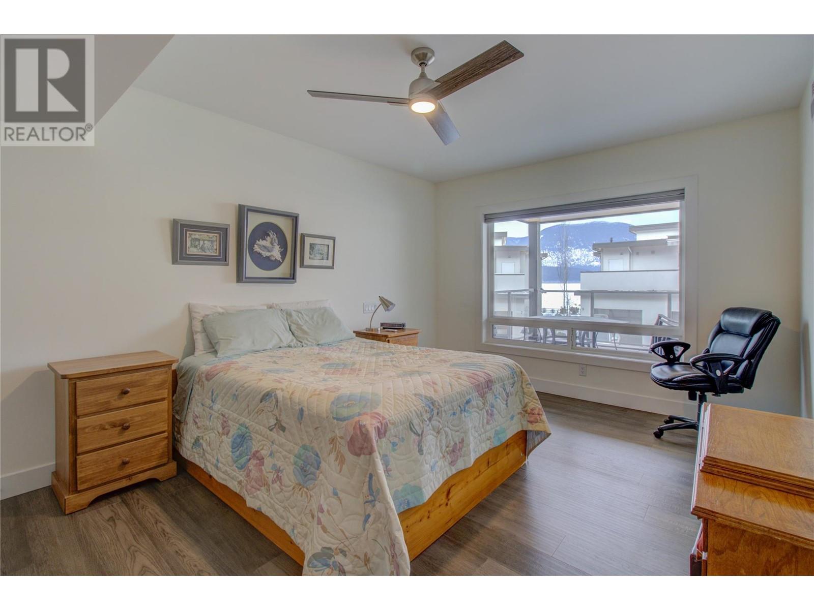 131 Harbourfront Drive Ne Unit# 202, Salmon Arm, British Columbia  V1E 0G4 - Photo 21 - 10335439