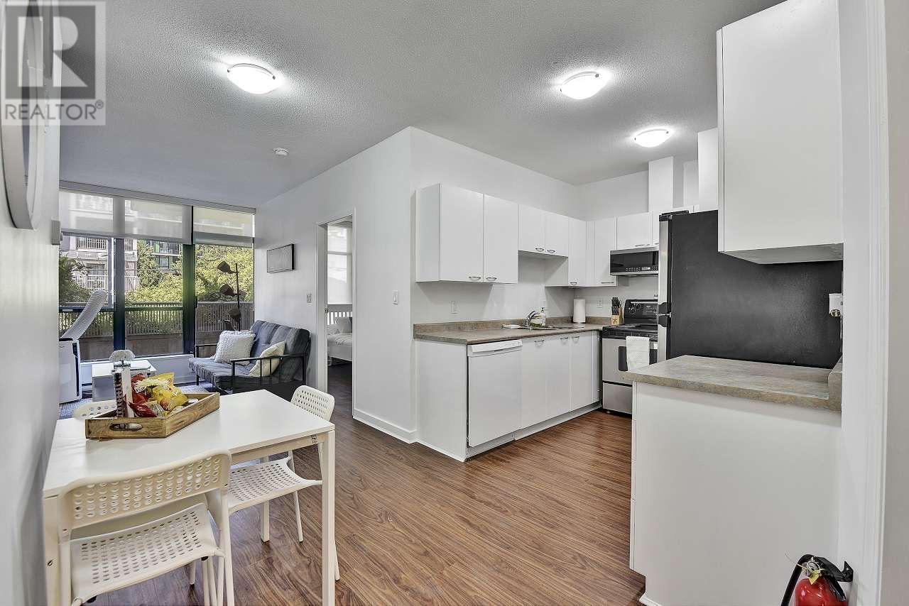 204 1249 Granville Street, Vancouver, British Columbia  V6Z 1M5 - Photo 3 - R2967665