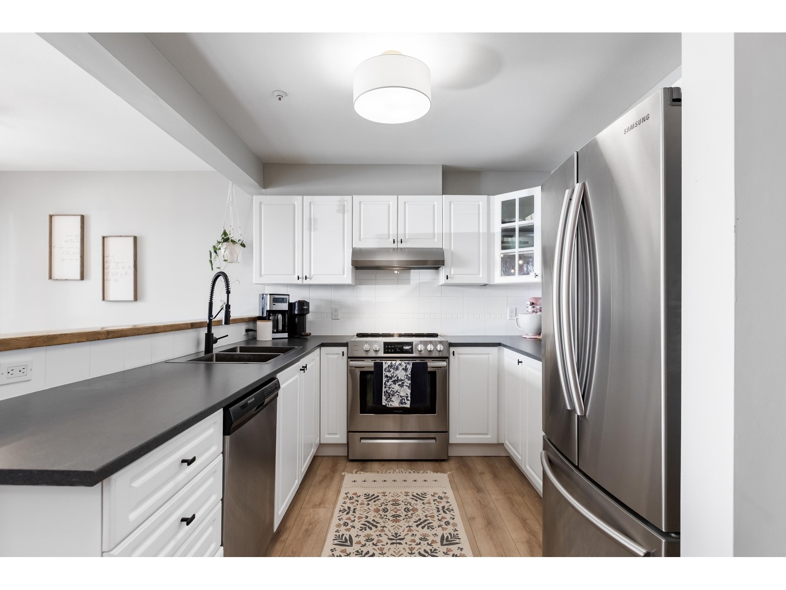 308 6390 196 Street, Langley, British Columbia  V2Y 1J2 - Photo 3 - R2967788