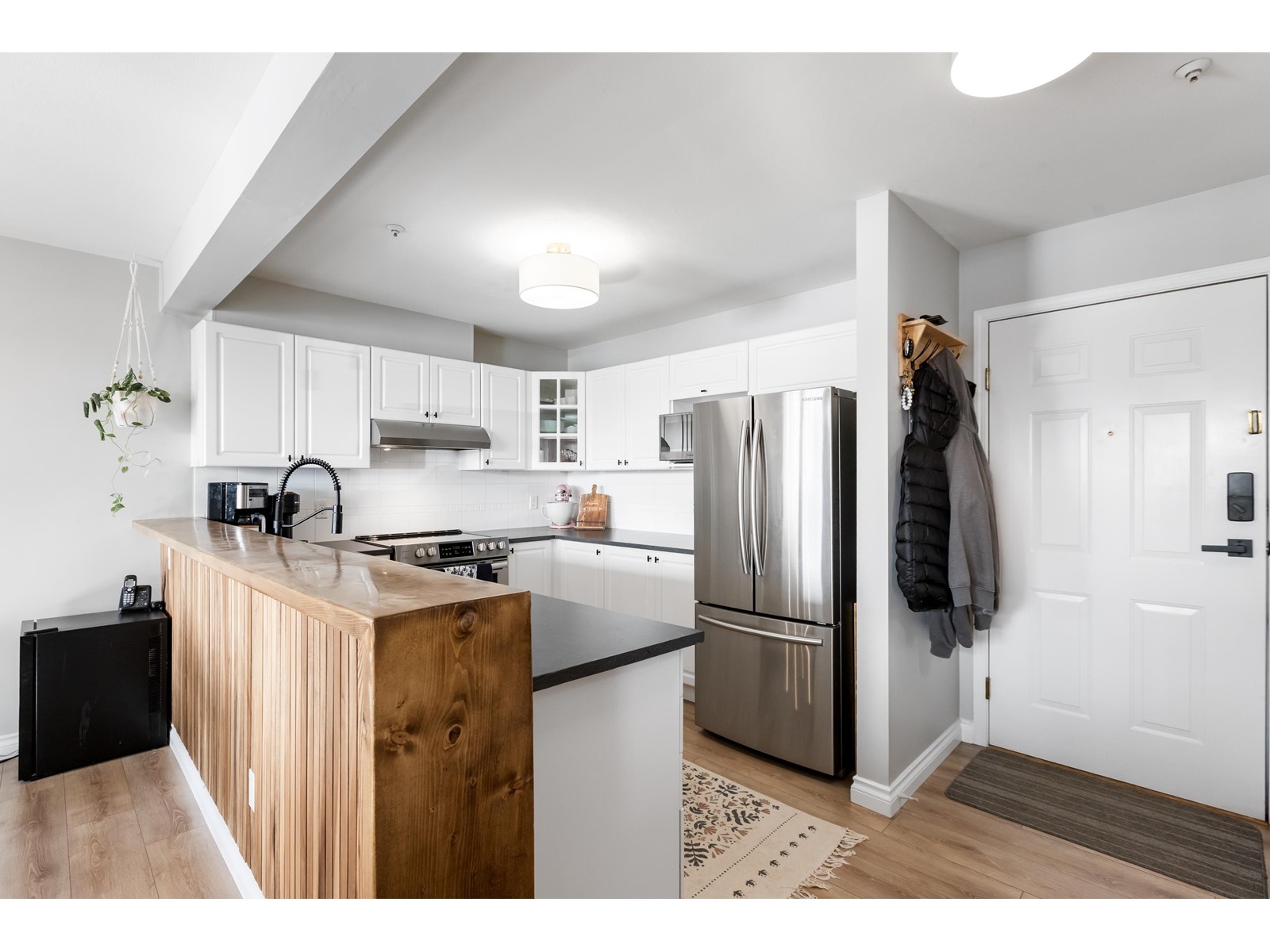 308 6390 196 Street, Langley, British Columbia  V2Y 1J2 - Photo 4 - R2967788