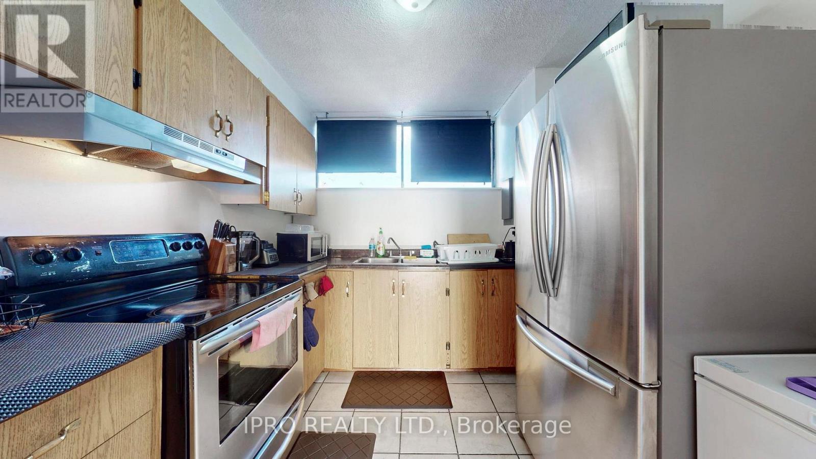 637 - 4645 Jane Street, Toronto (Black Creek), Ontario  M3N 2K9 - Photo 9 - W11977231