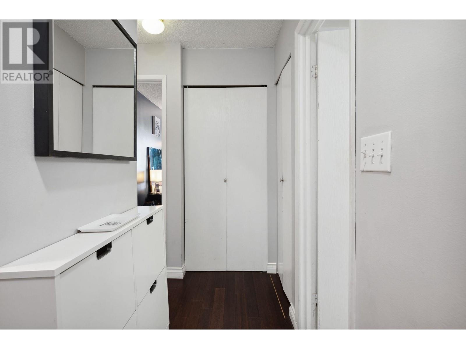 Listing Picture 19 of 35 : 314 8540 CITATION DRIVE, Richmond / 烈治文 - 魯藝地產 Yvonne Lu Group - MLS Medallion Club Member