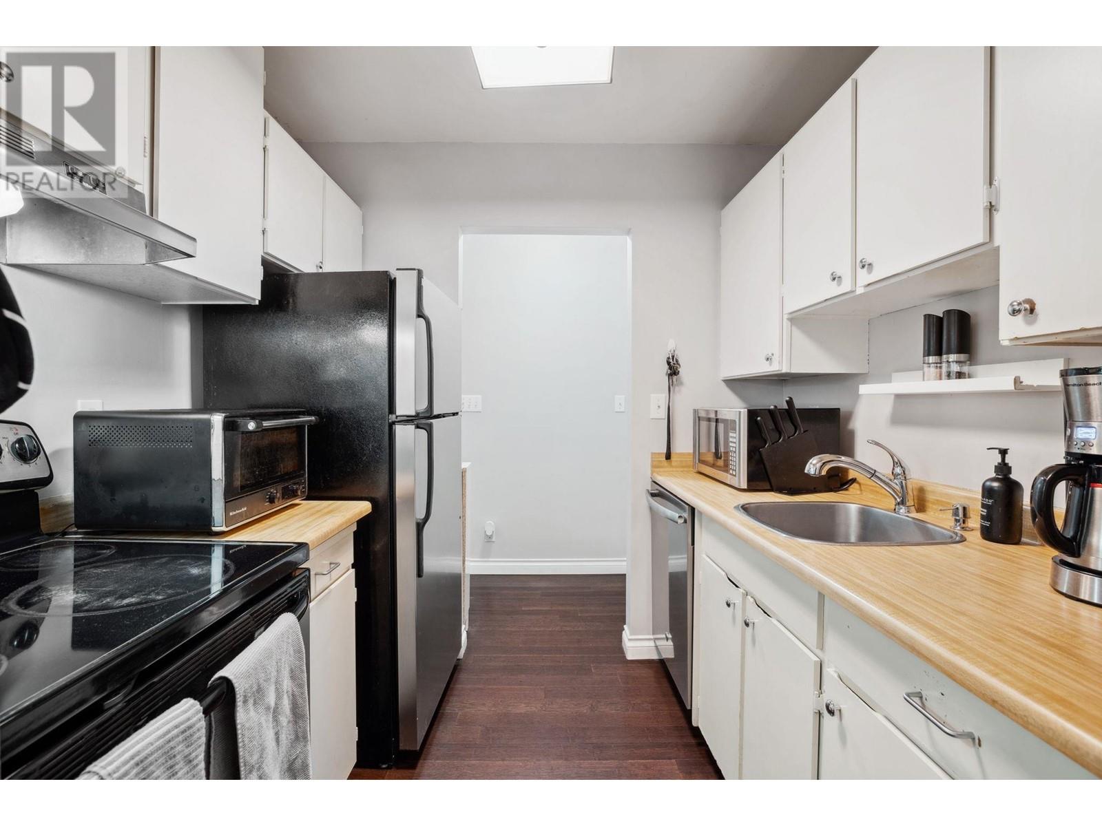 Listing Picture 16 of 35 : 314 8540 CITATION DRIVE, Richmond / 烈治文 - 魯藝地產 Yvonne Lu Group - MLS Medallion Club Member