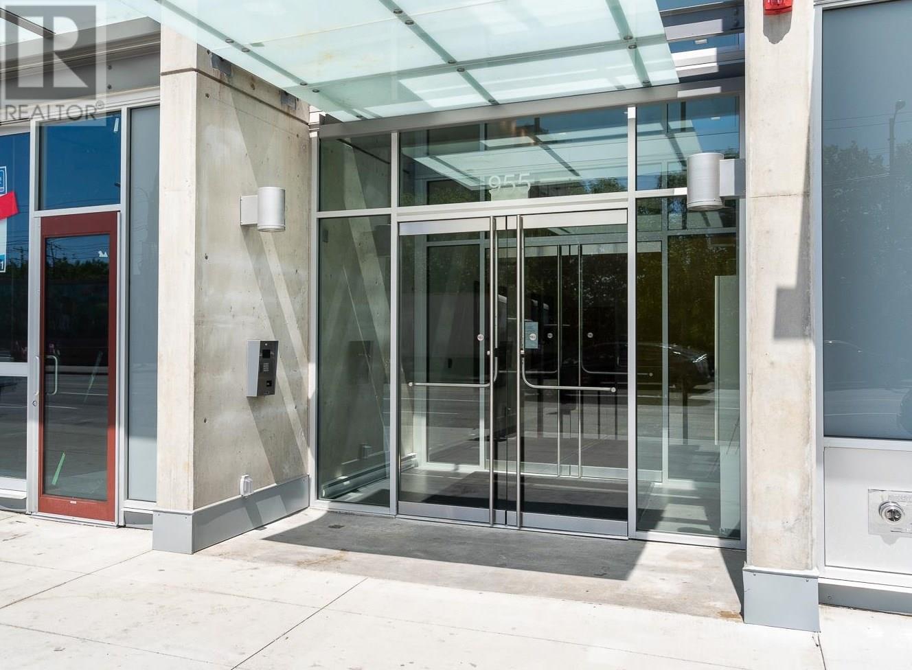 Listing Picture 32 of 40 : PH9 955 E HASTINGS STREET, Vancouver / 溫哥華 - 魯藝地產 Yvonne Lu Group - MLS Medallion Club Member