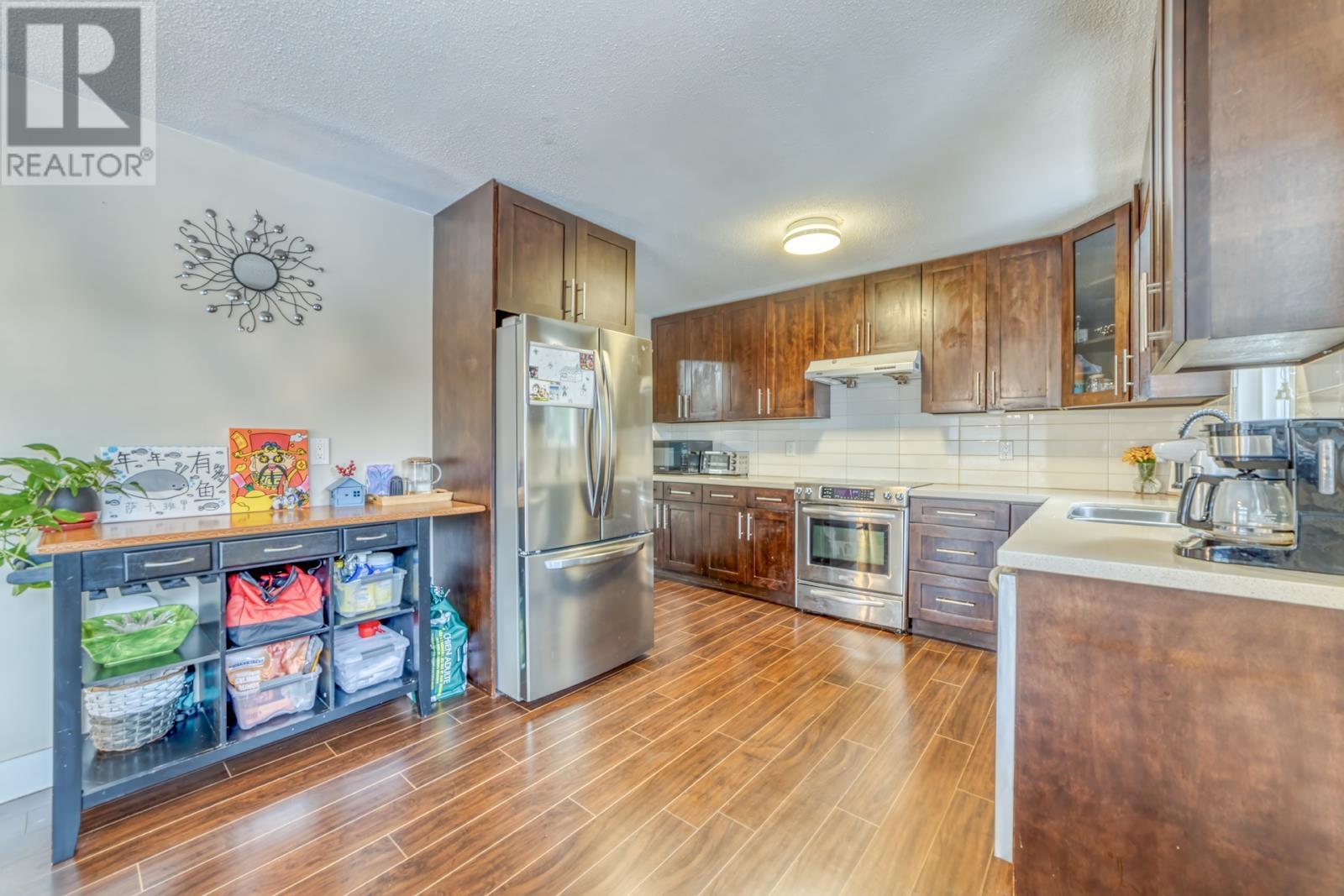 443 Mundy Street, Coquitlam, British Columbia  V3K 5N2 - Photo 6 - R2967677
