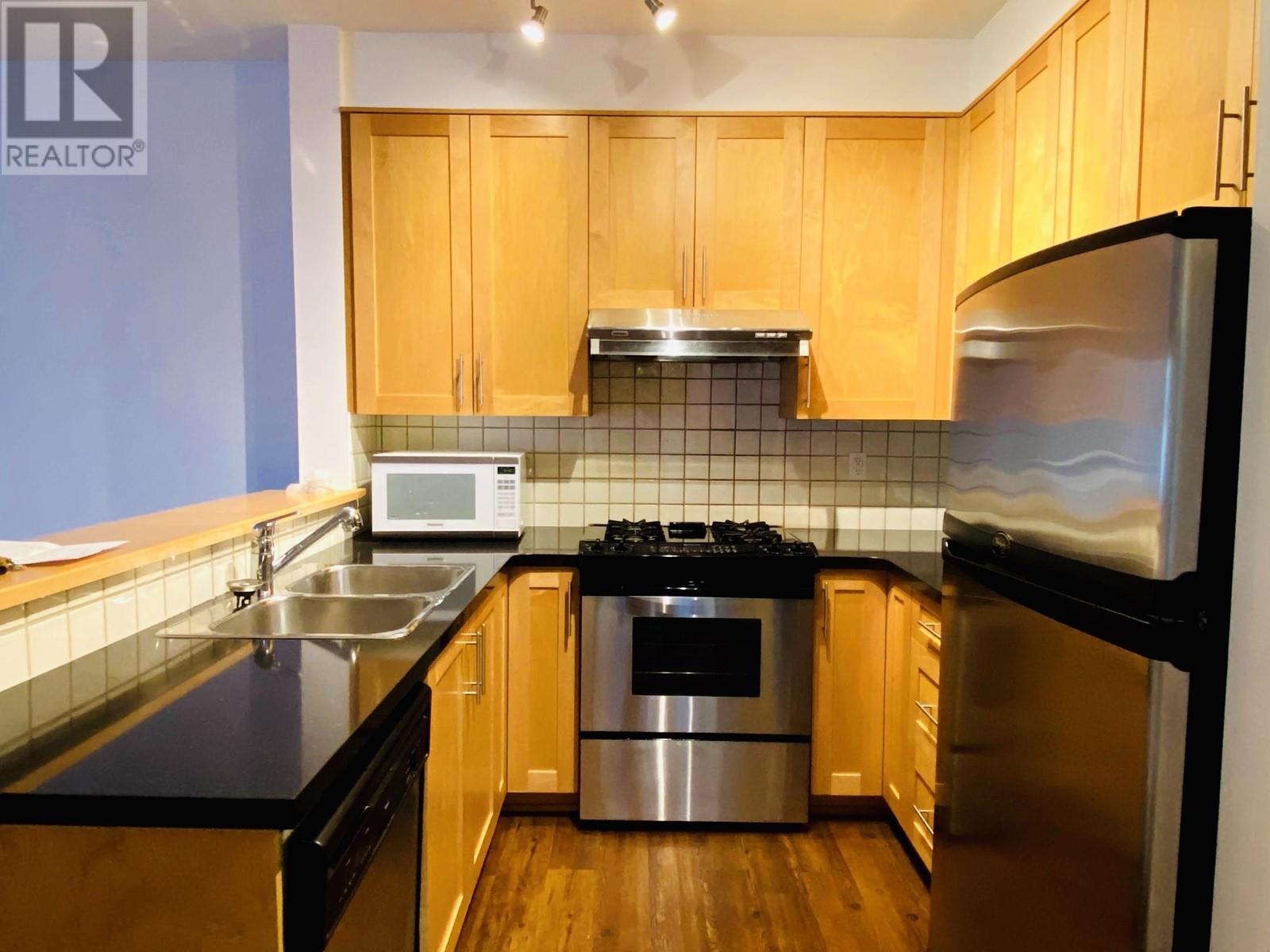 Listing Picture 13 of 16 : 1304 4655 VALLEY DRIVE, Vancouver / 溫哥華 - 魯藝地產 Yvonne Lu Group - MLS Medallion Club Member