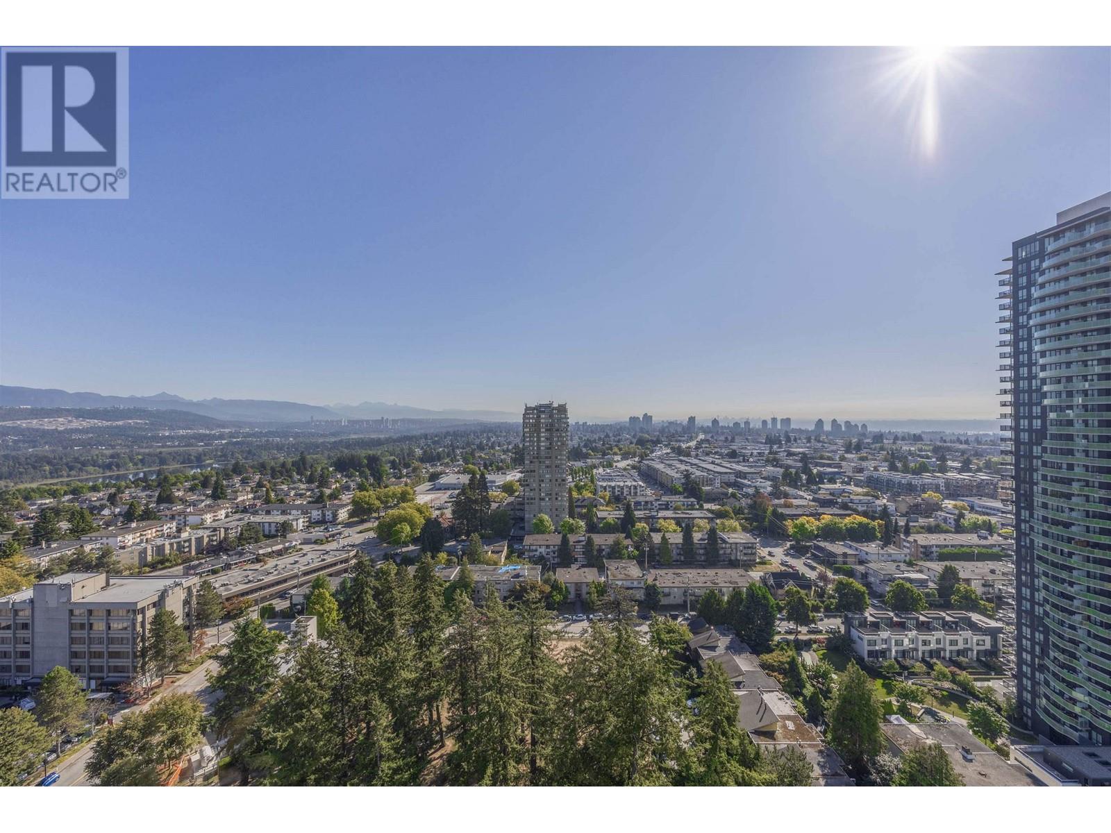 Listing Picture 2 of 19 : 3710 6538 NELSON AVENUE, Burnaby / 本拿比 - 魯藝地產 Yvonne Lu Group - MLS Medallion Club Member