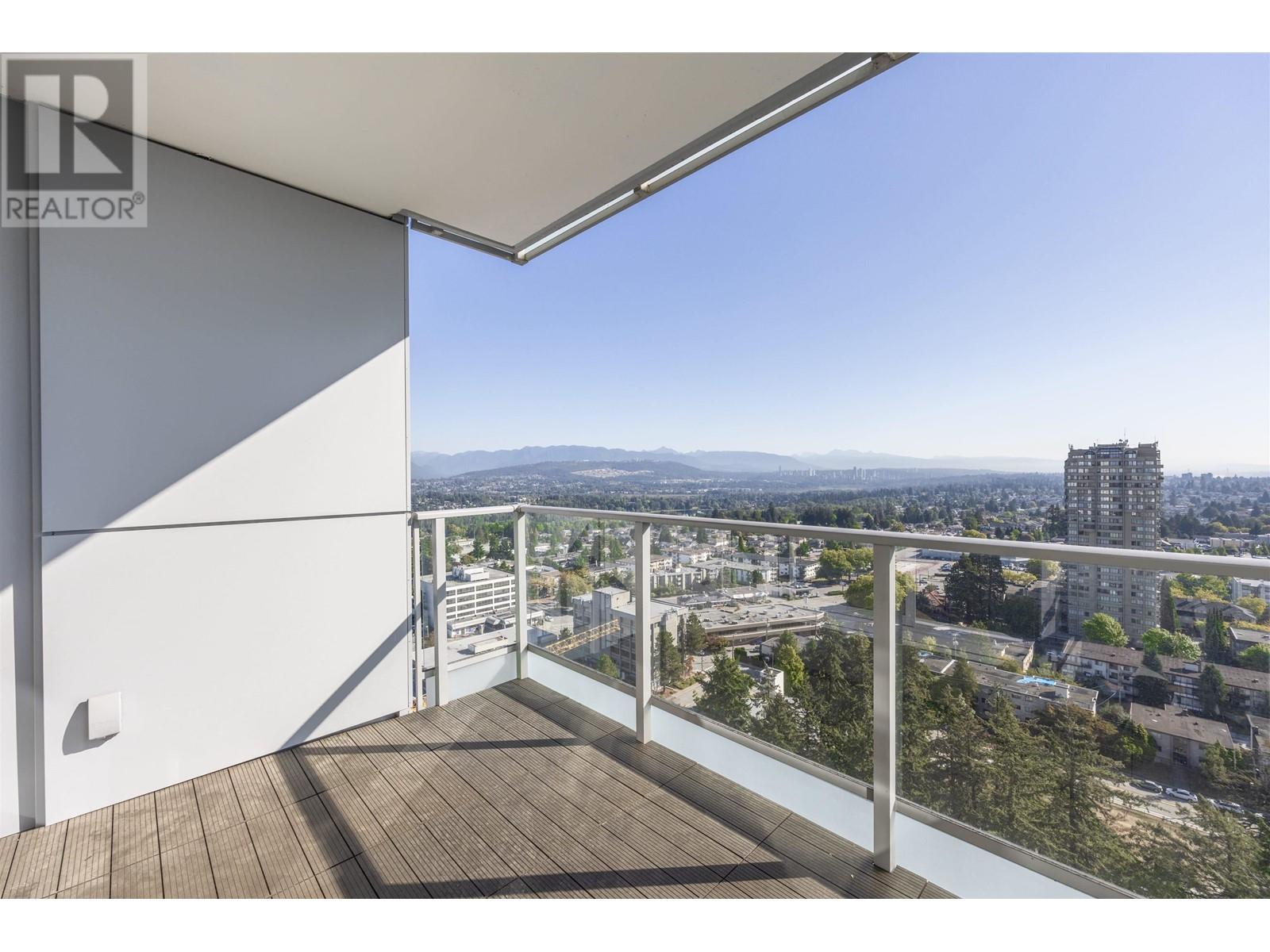 Listing Picture 13 of 19 : 3710 6538 NELSON AVENUE, Burnaby / 本拿比 - 魯藝地產 Yvonne Lu Group - MLS Medallion Club Member