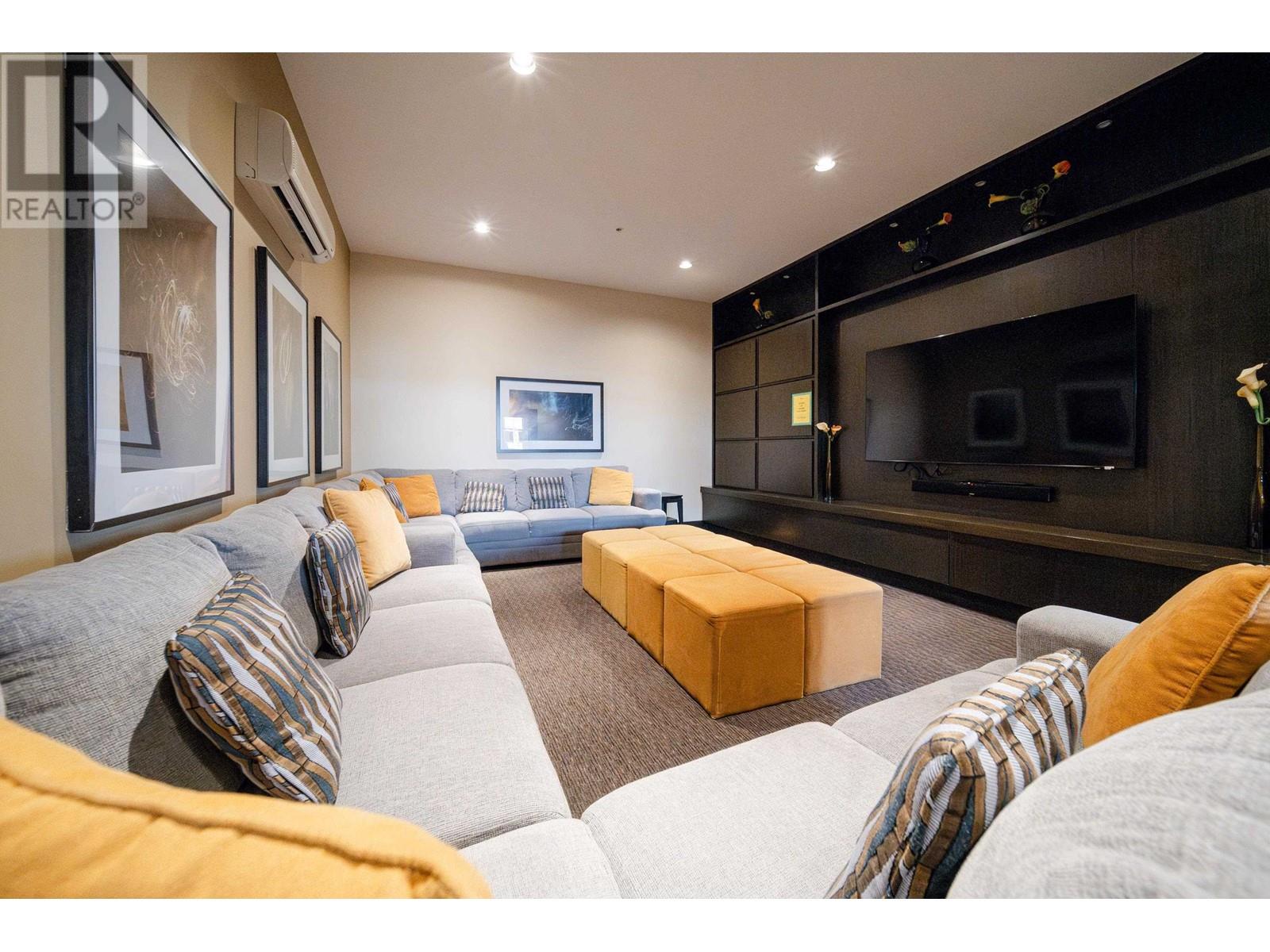 Listing Picture 29 of 38 : 101 9399 ODLIN ROAD, Richmond / 烈治文 - 魯藝地產 Yvonne Lu Group - MLS Medallion Club Member